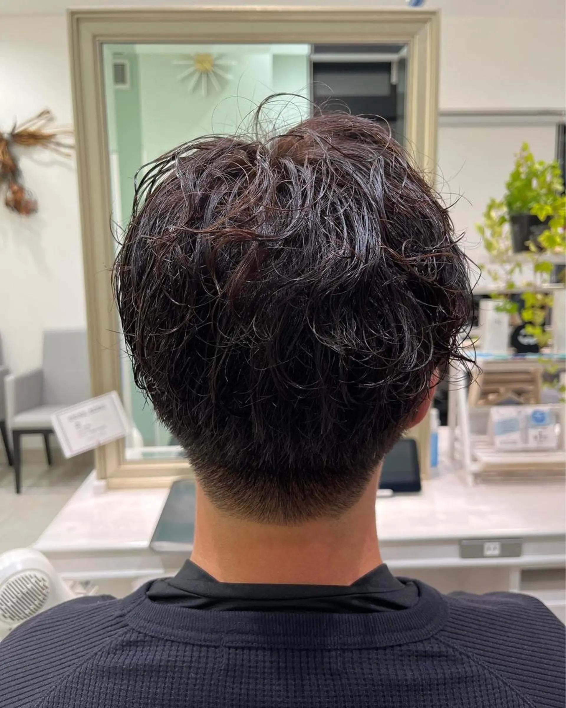 ショート パーマ メンズ 🥇メンズ特化 伊東輝のヘアスタイル