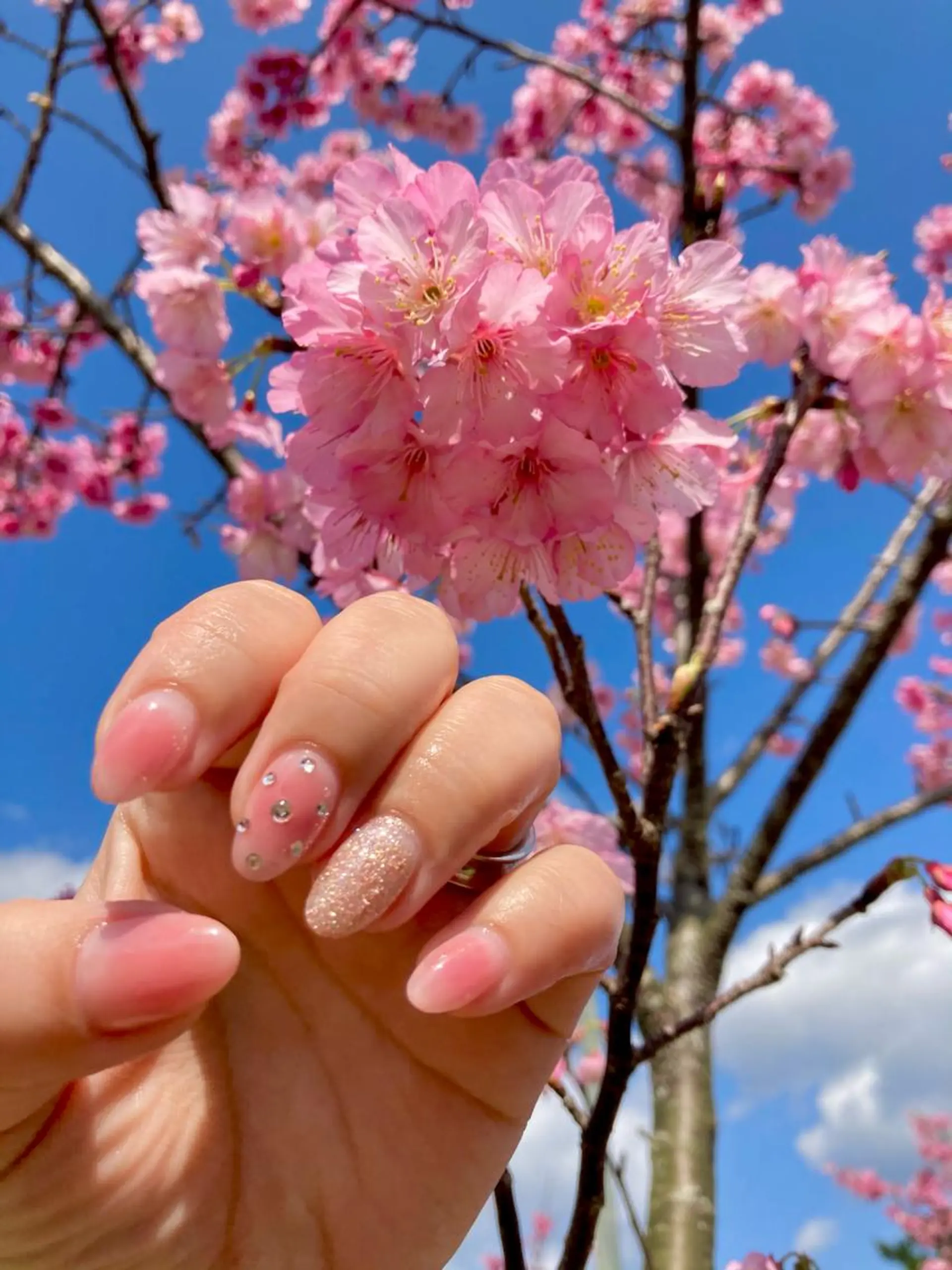 ショート ヘアアレンジ ネイル ハンドネイル MALCAnail(マルカネイル)所属・荒木 莉奈のネイルデザイン