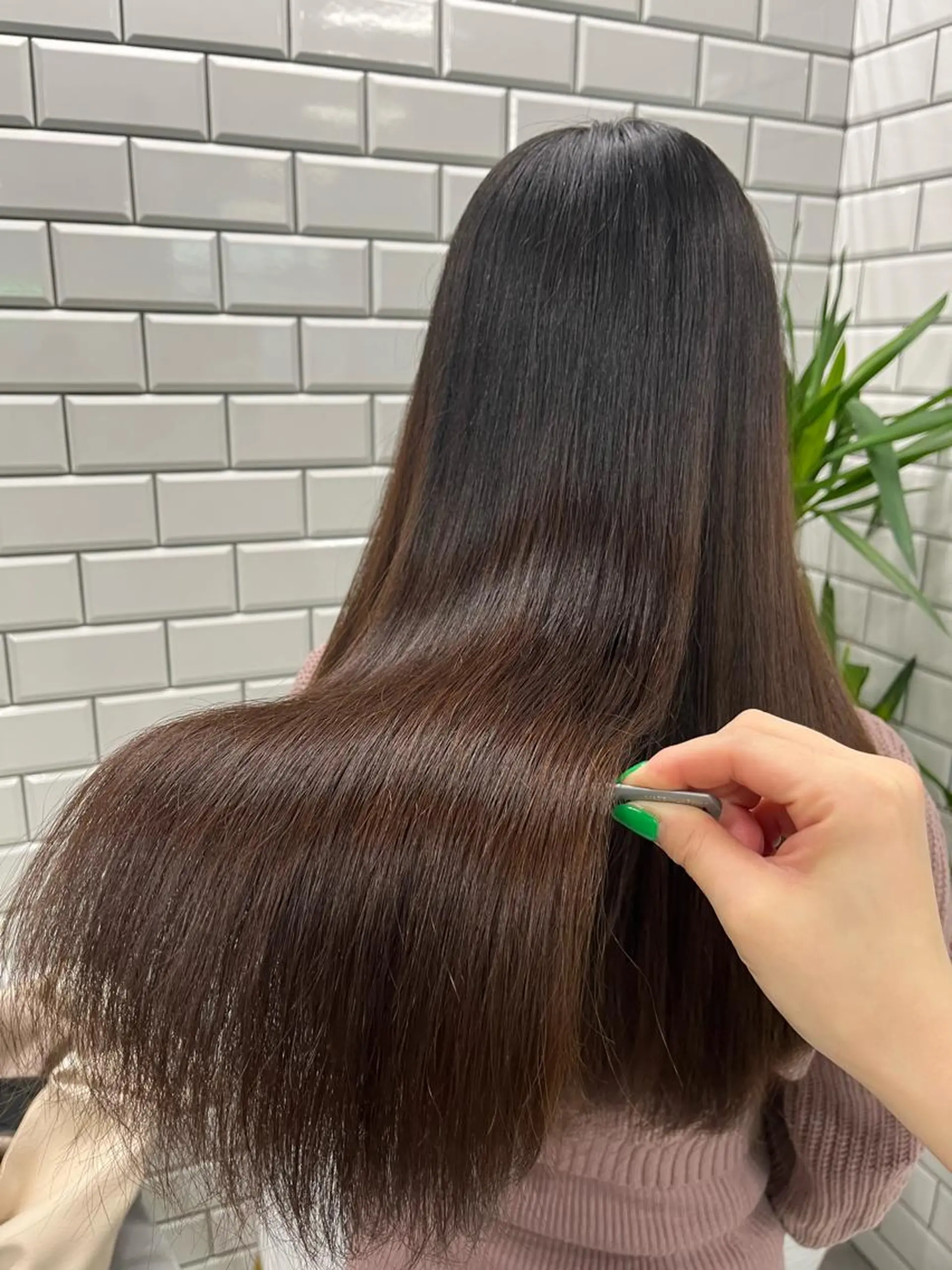 ロング カラー ピンクカラー ヘアカラー トリートメント ヘッドスパ ヘアセット newi赤羽 HINATAのヘアスタイル