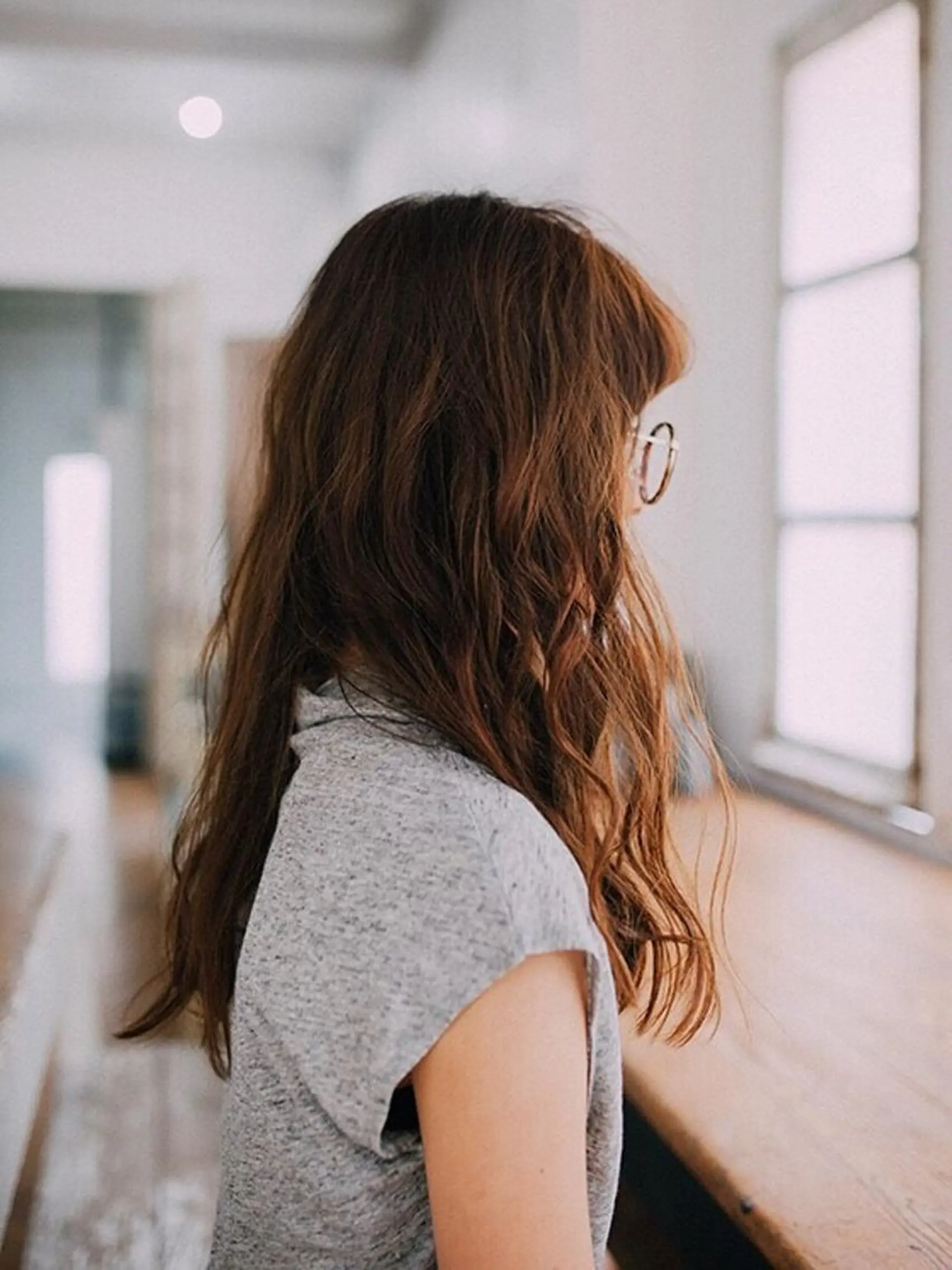 ミディアム カラー 白髪ぼかしハイライト 柳川拓哉のヘアスタイル