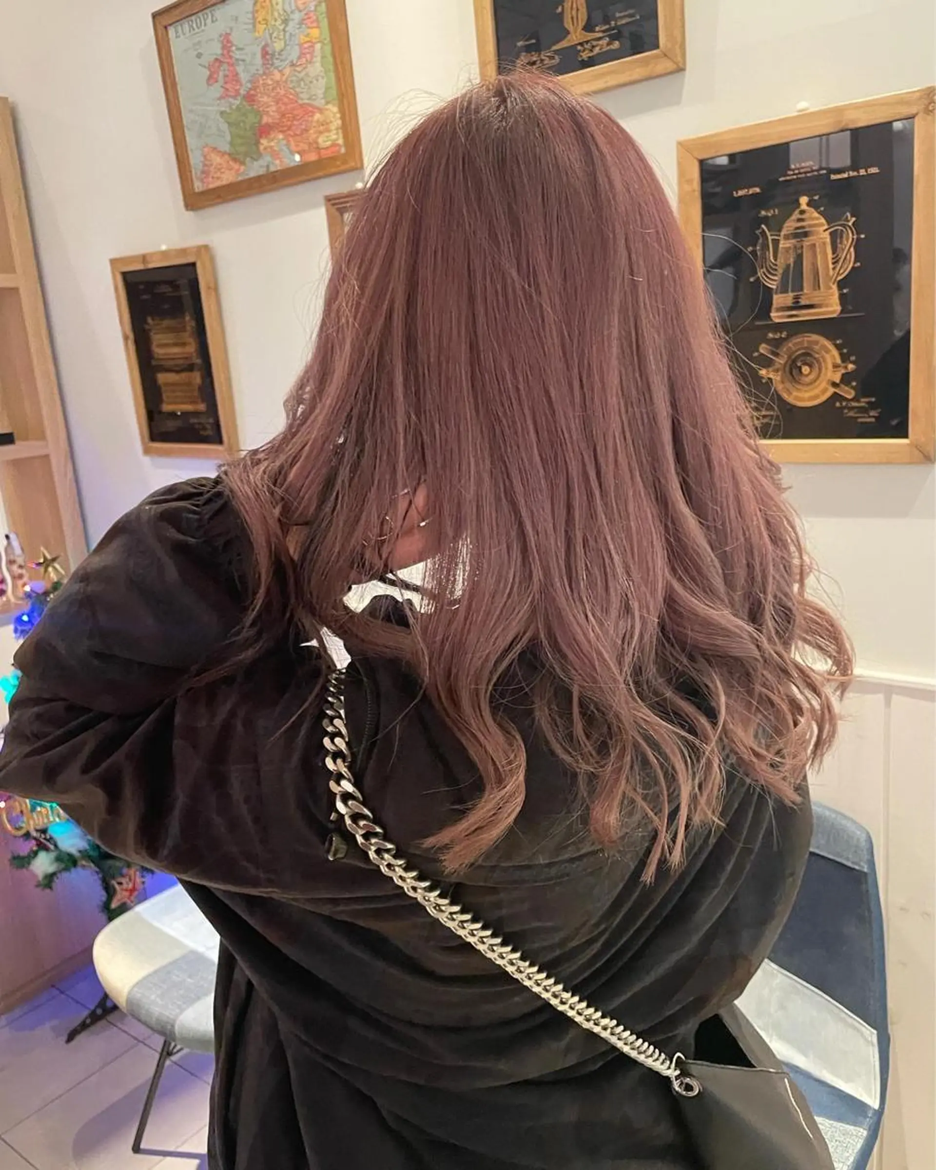 ミディアム ケアブリーチ/ エクステ/レイヤーのヘアスタイル