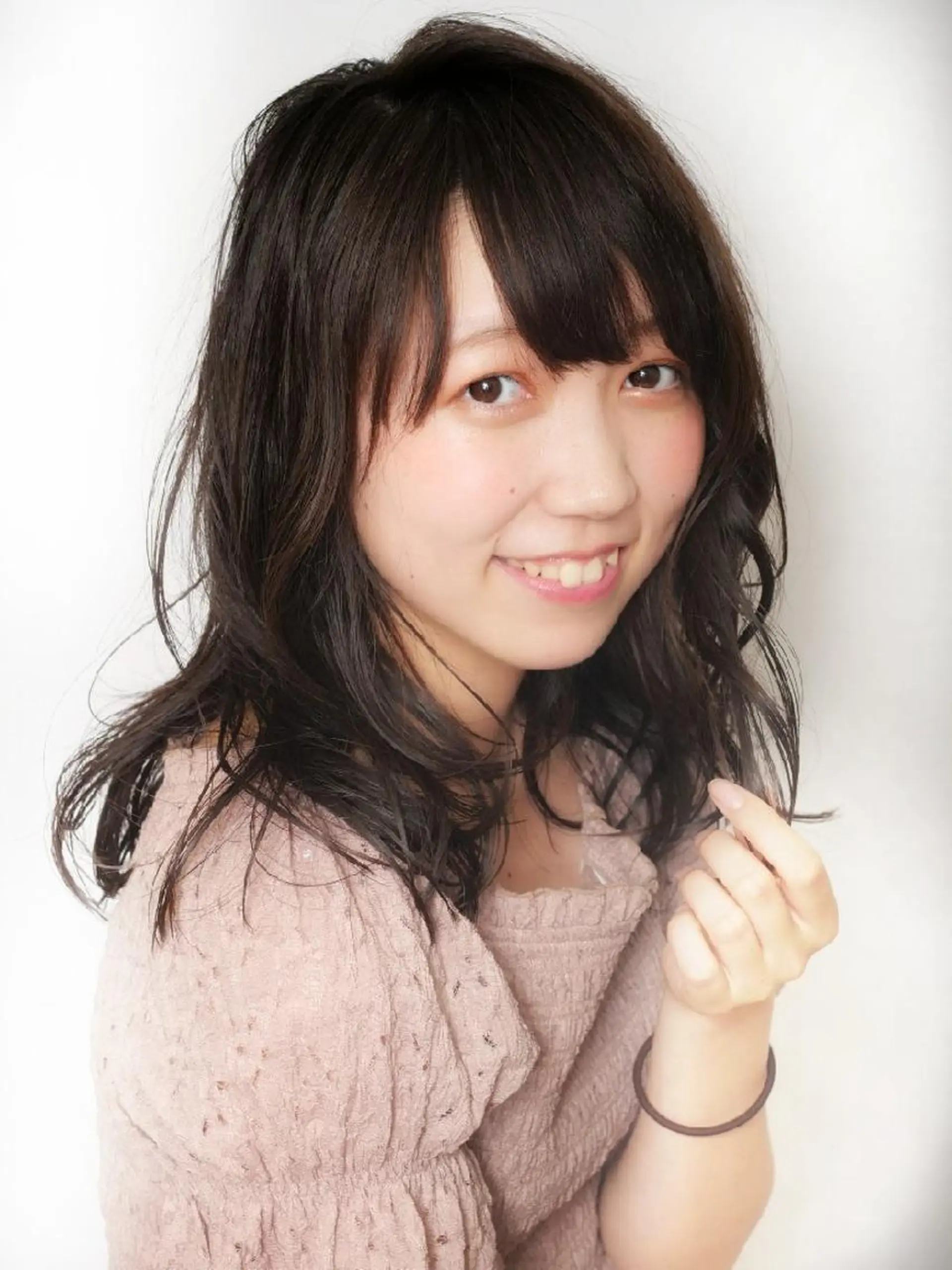 ミディアム 大人の艶髪✂️ 矢崎美紀のヘアスタイル