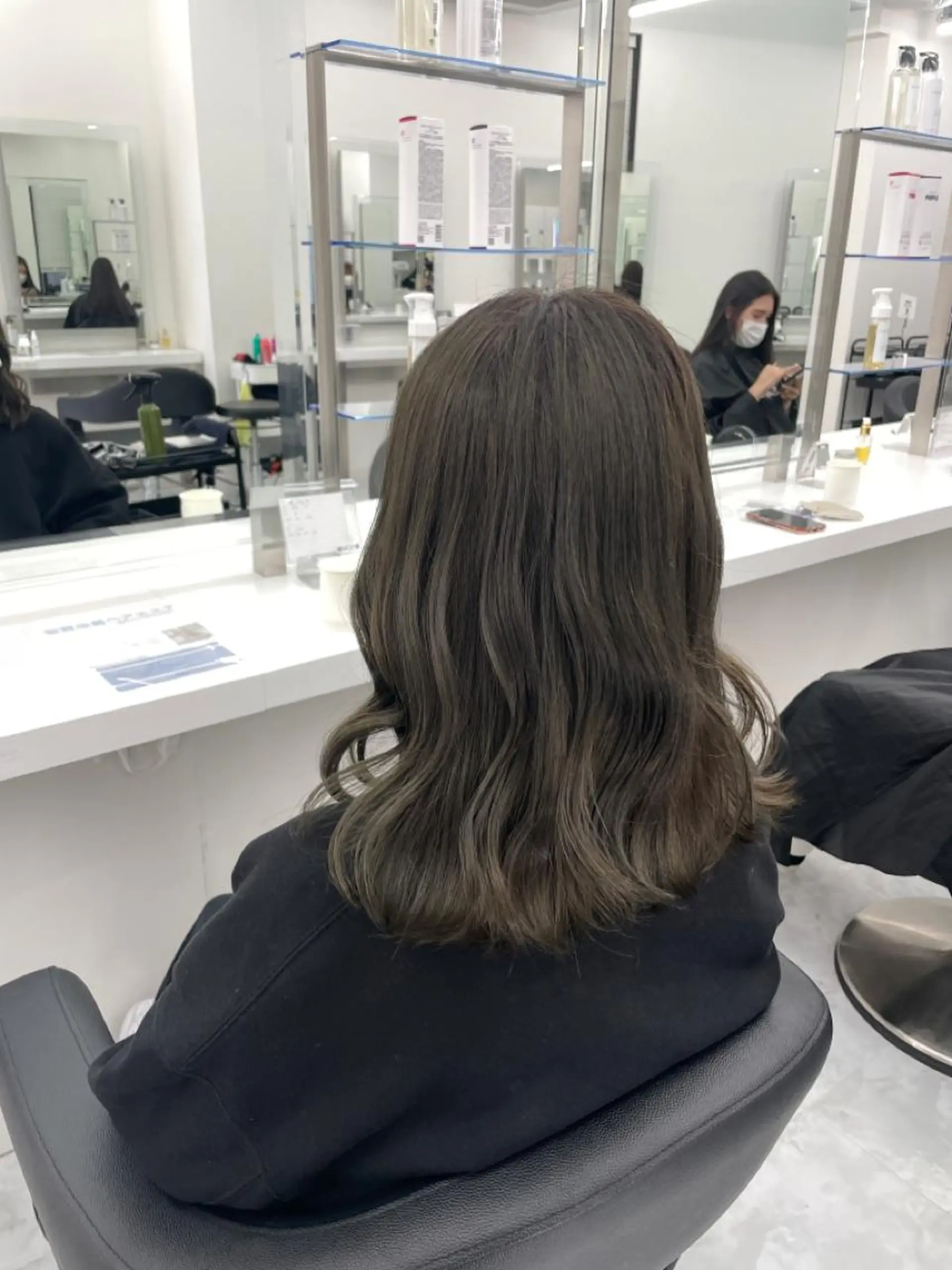 ミディアム ヘアカラー MOE 福岡韓国ヘア✧︎のヘアスタイル