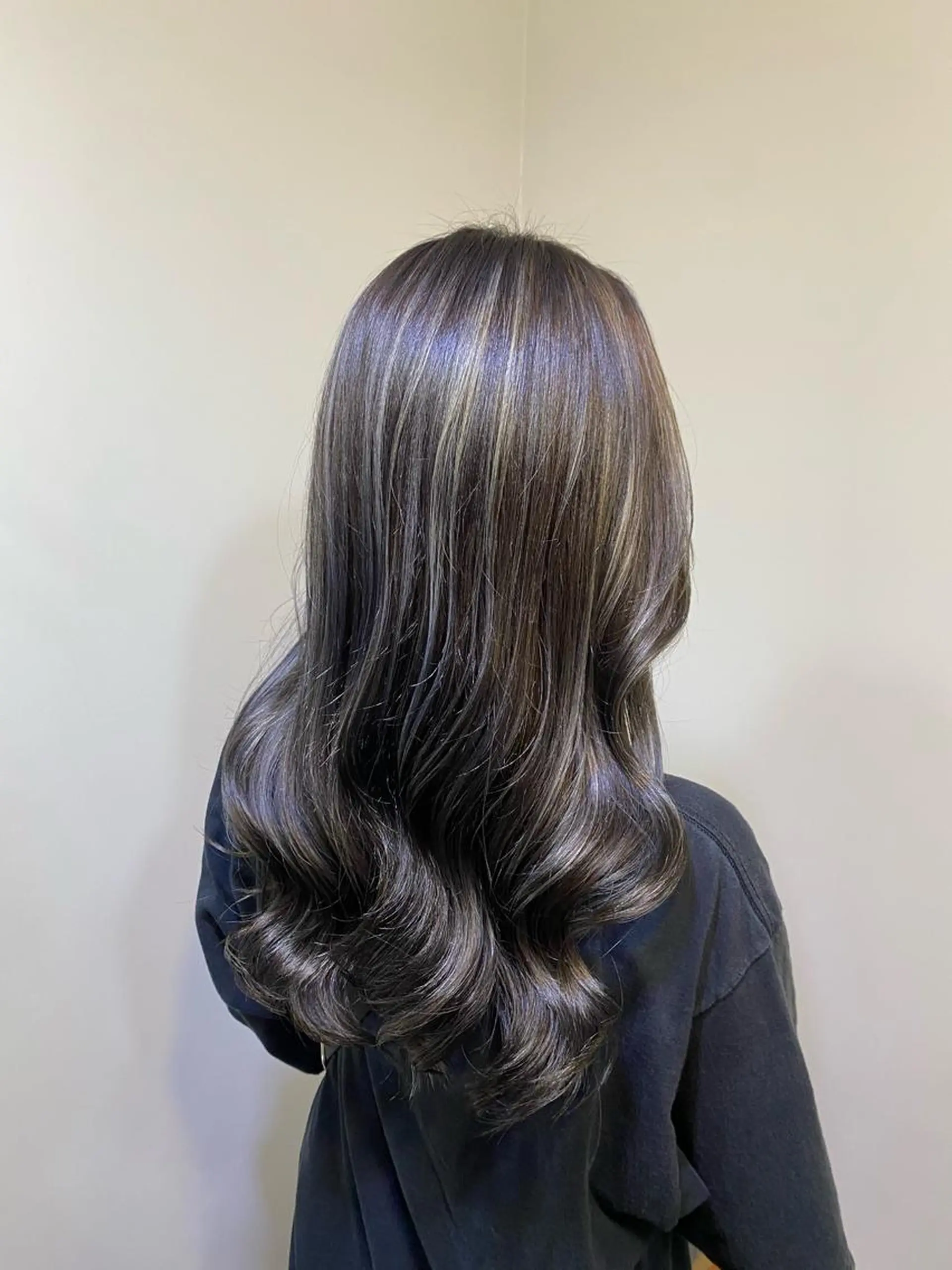 ロング カラー ヘアカラー ブリーチ毛対応酸性 ストレート🌈サキのヘアスタイル