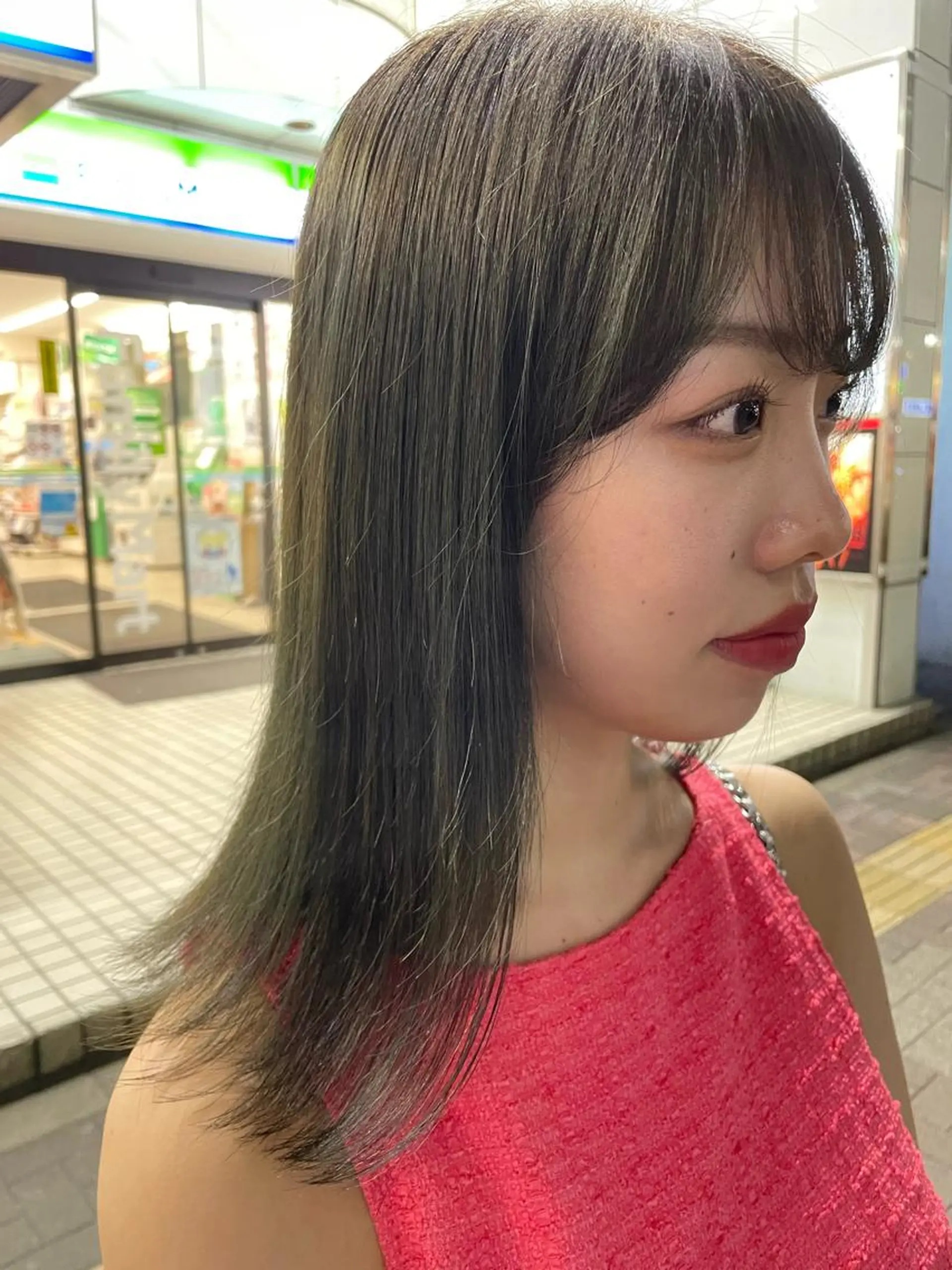 ミディアム カラー ブリーチ ブラウンカラー 透明感カラー ブリーチなしカラー オリーブカラー メンズ/艶髪/カラー サクラ🌸のヘアスタイル