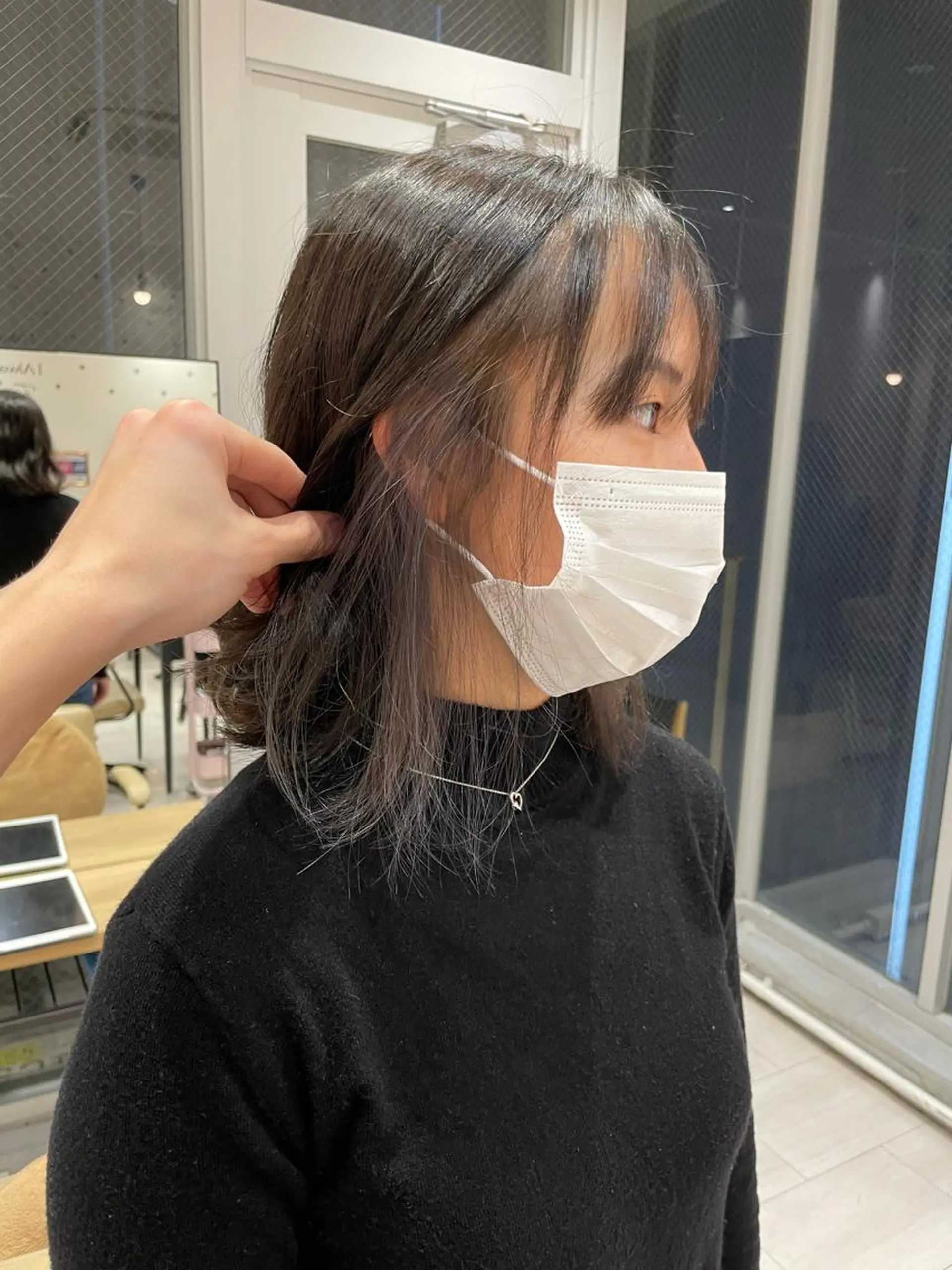 ショート ハッシュカット レイヤー池袋のヘアスタイル