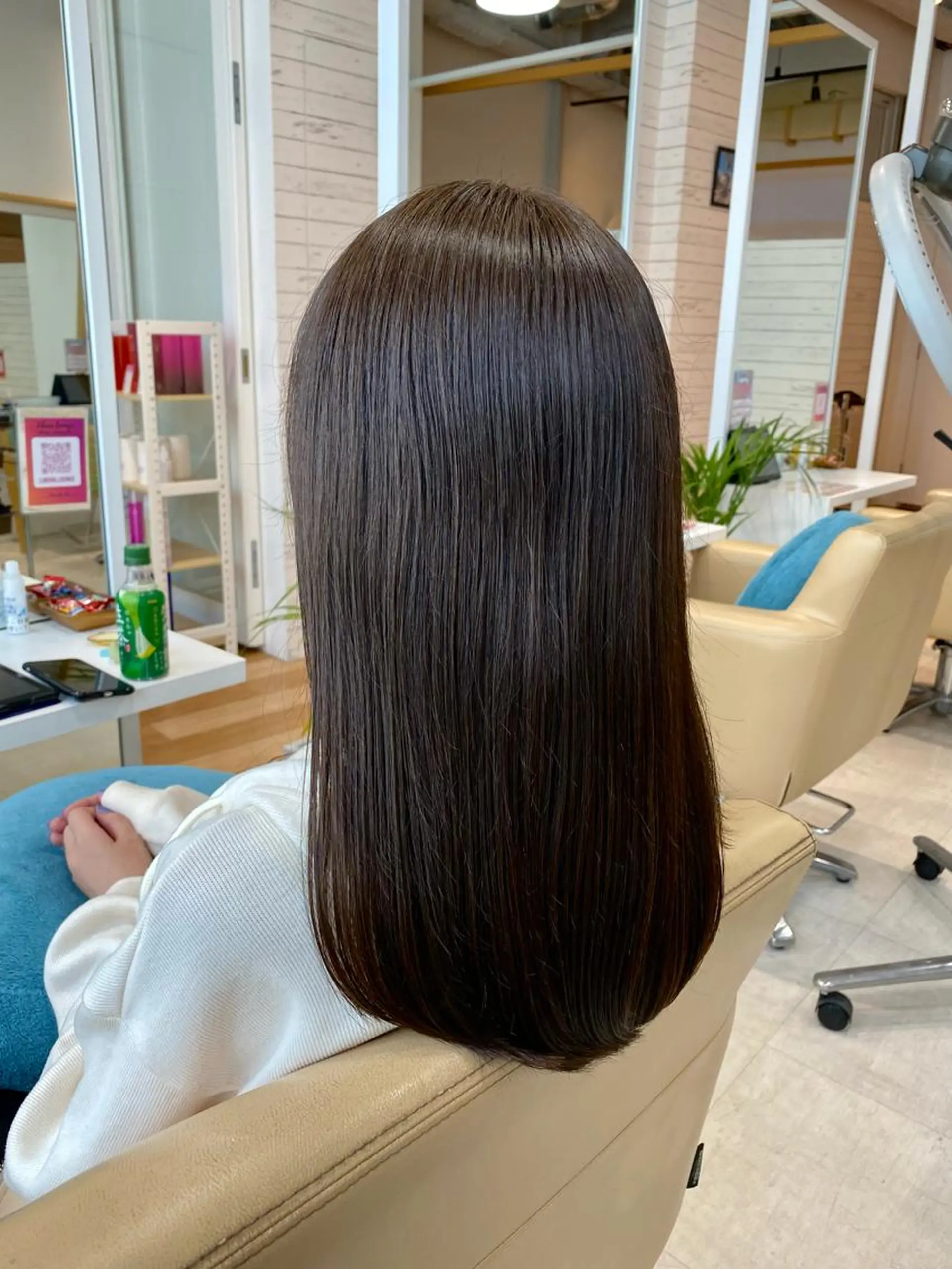 ミディアム カット ヘアカラー トリートメント 荒木 たけるのヘアスタイル