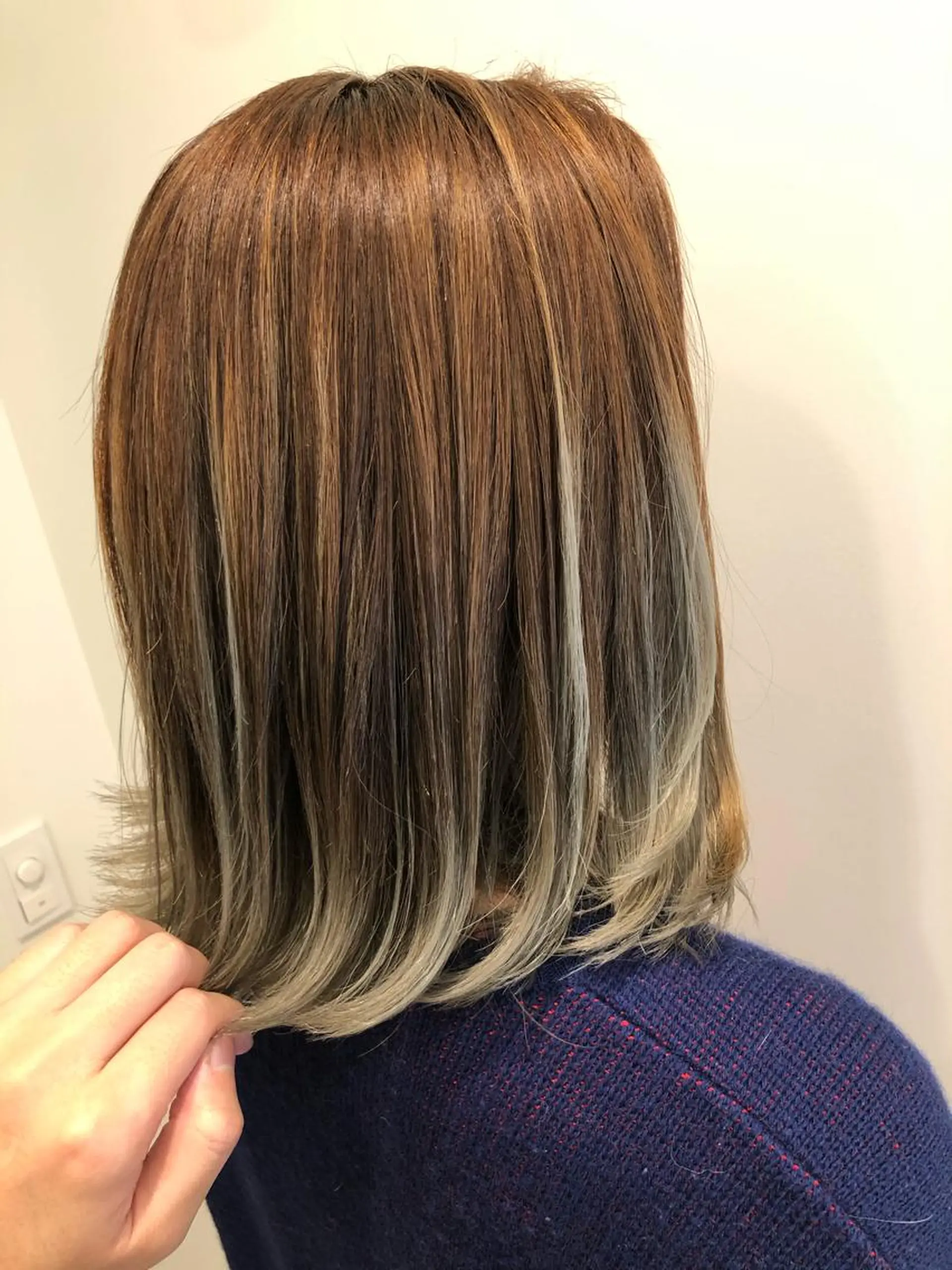 ミディアム GO TODAY SHAiRE SALON原宿Stella店所属・GO TODAY シェアサロンのヘアスタイル