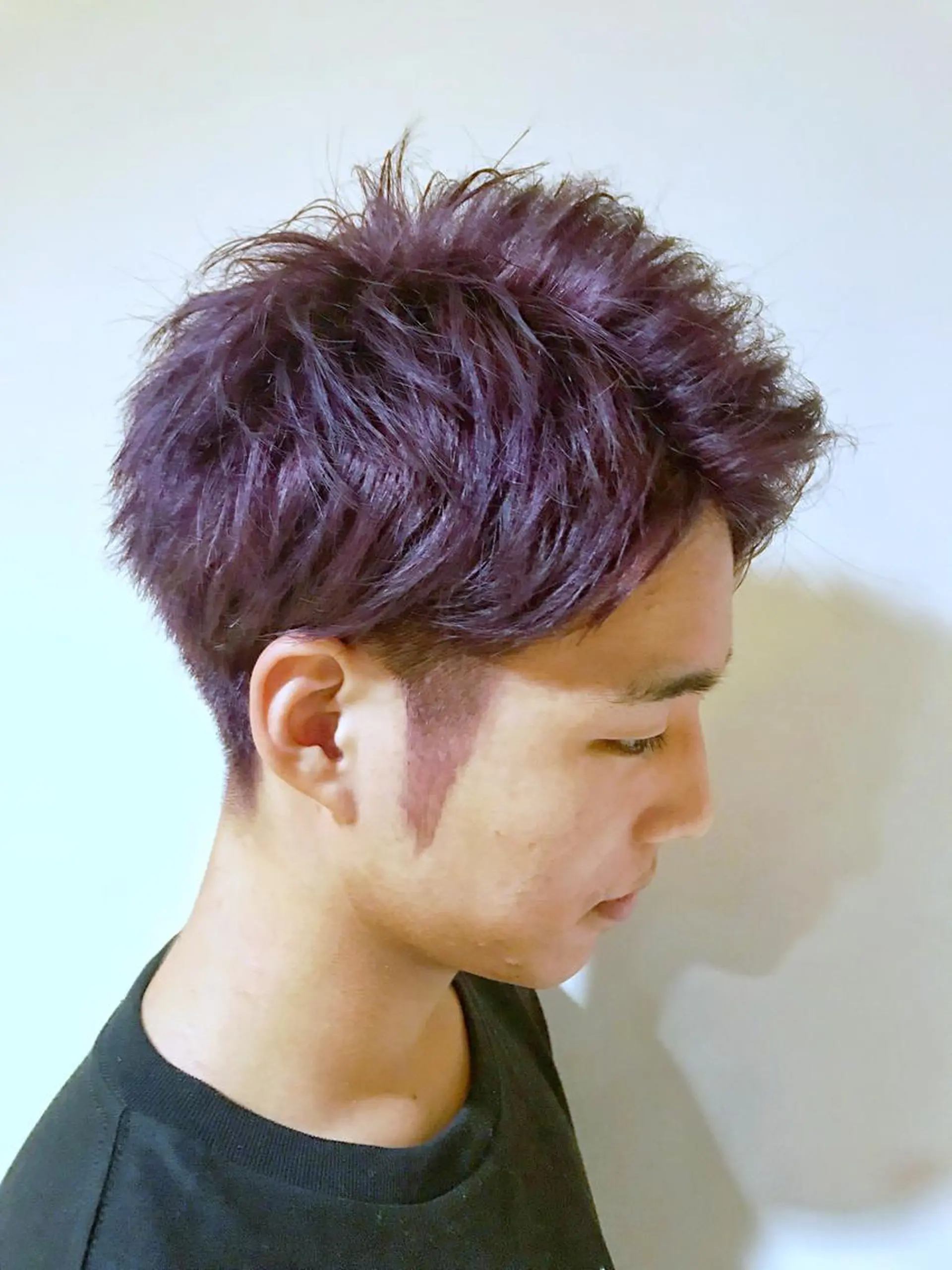 ショート カラー アッシュ イルミナカラー ラベンダーカラー ラベンダーアッシュ レッドカラー カット ヘアカラー インナーカラー/ ストレート/奥野洸也のヘアスタイル