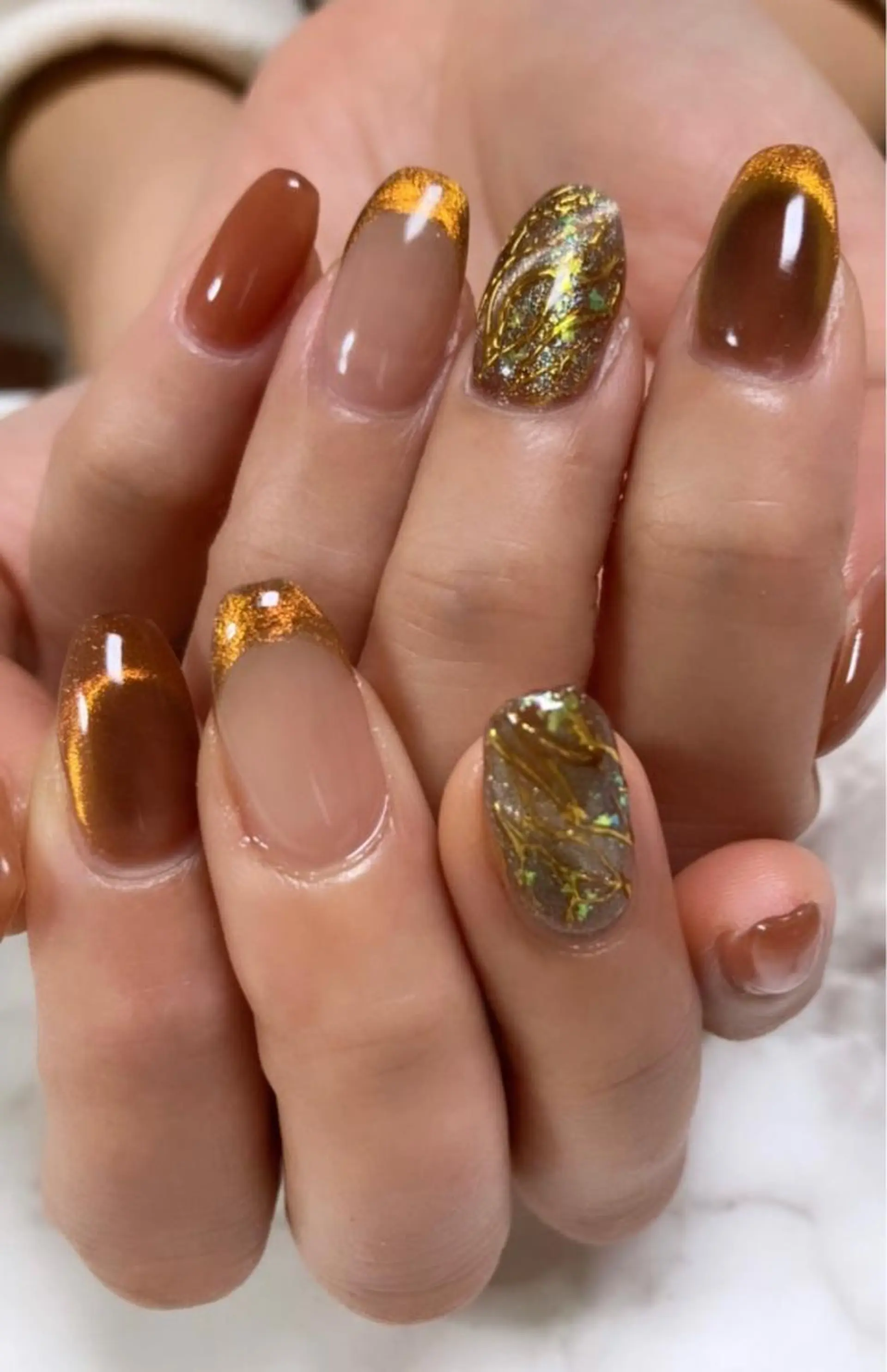 ネイル ブラウン フレンチネイル ジェルネイル マグネットネイル バレンタイン ハンドネイル Sara所属・nailsalon Saraのネイルデザイン