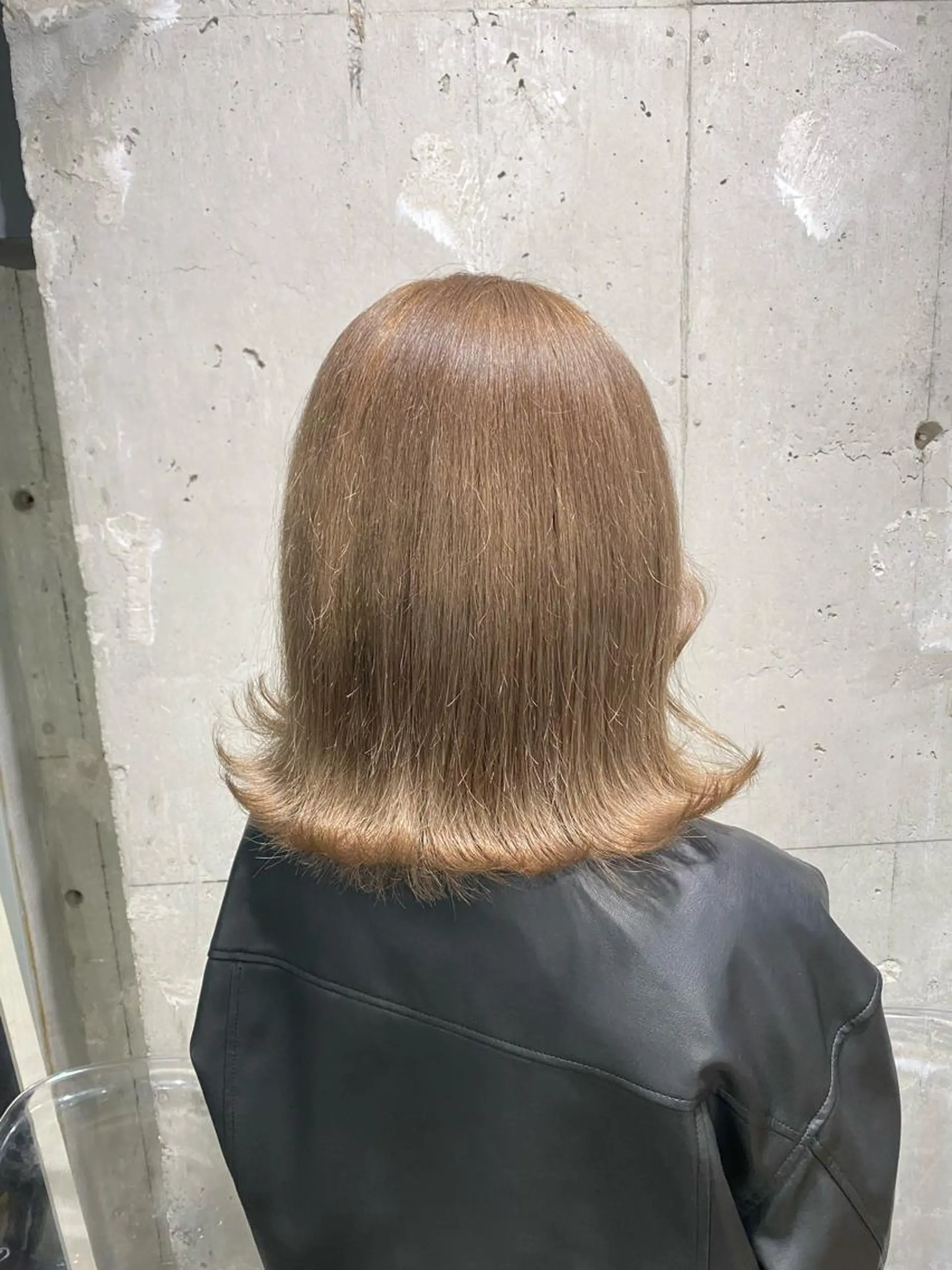 ミディアム カラー EGO所属・EGO Top stylistのヘアスタイル