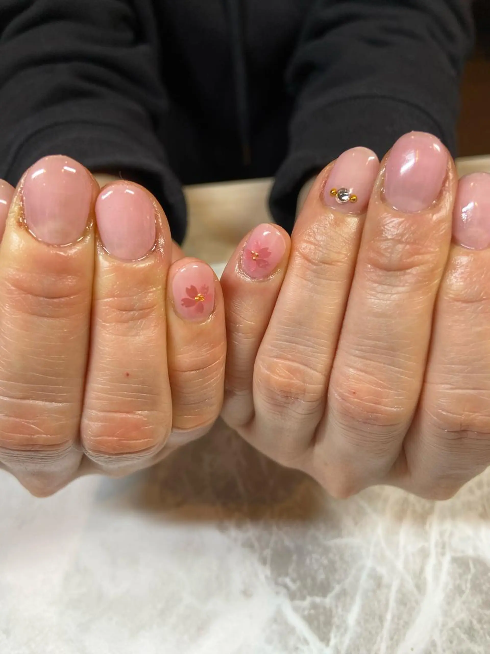 ショート ネイル 桜ネイル ピンク 春ネイル ハンドネイル ネイルサロン ステラのネイルデザイン