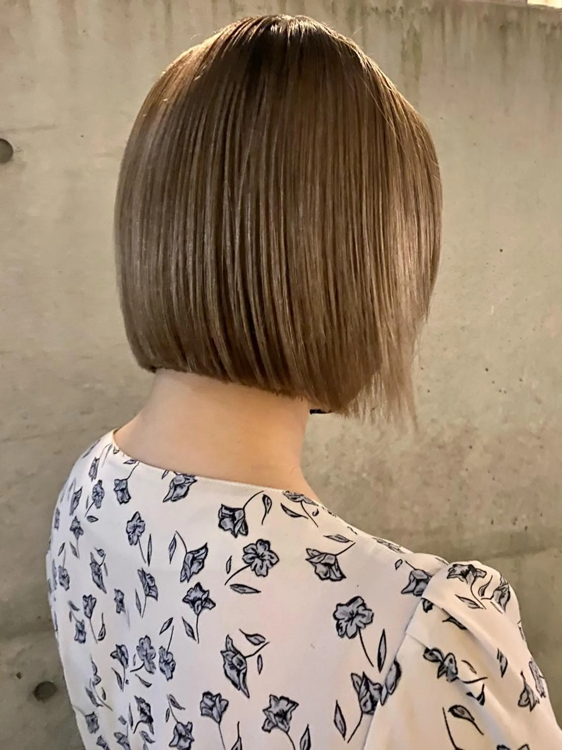 ショート カラー 韓国ヘア/レイヤー/ 縮毛矯正🫧伊勢のヘアスタイル