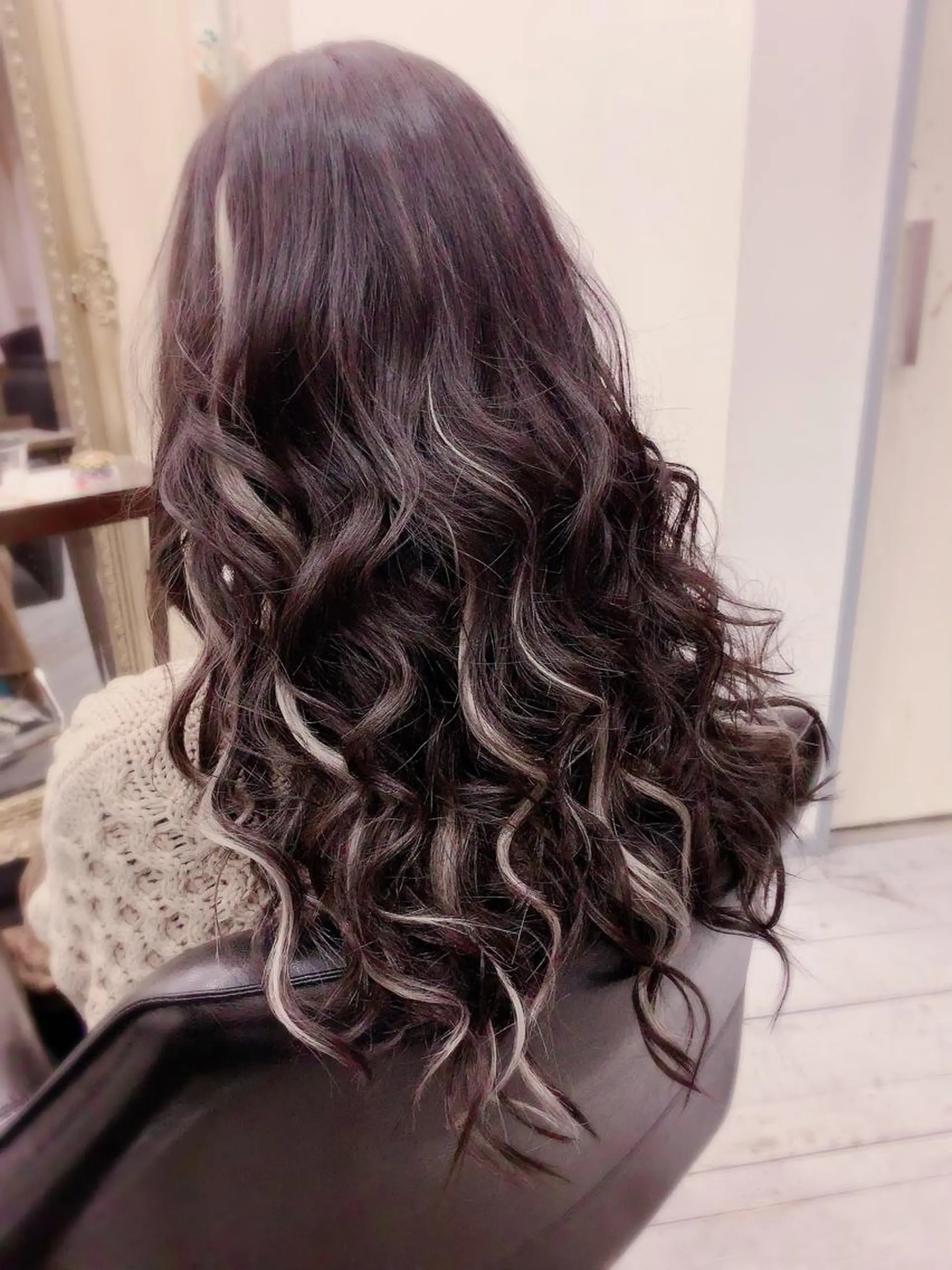 ロング カラー エクステ 💎JADE GRACE💎のヘアスタイル