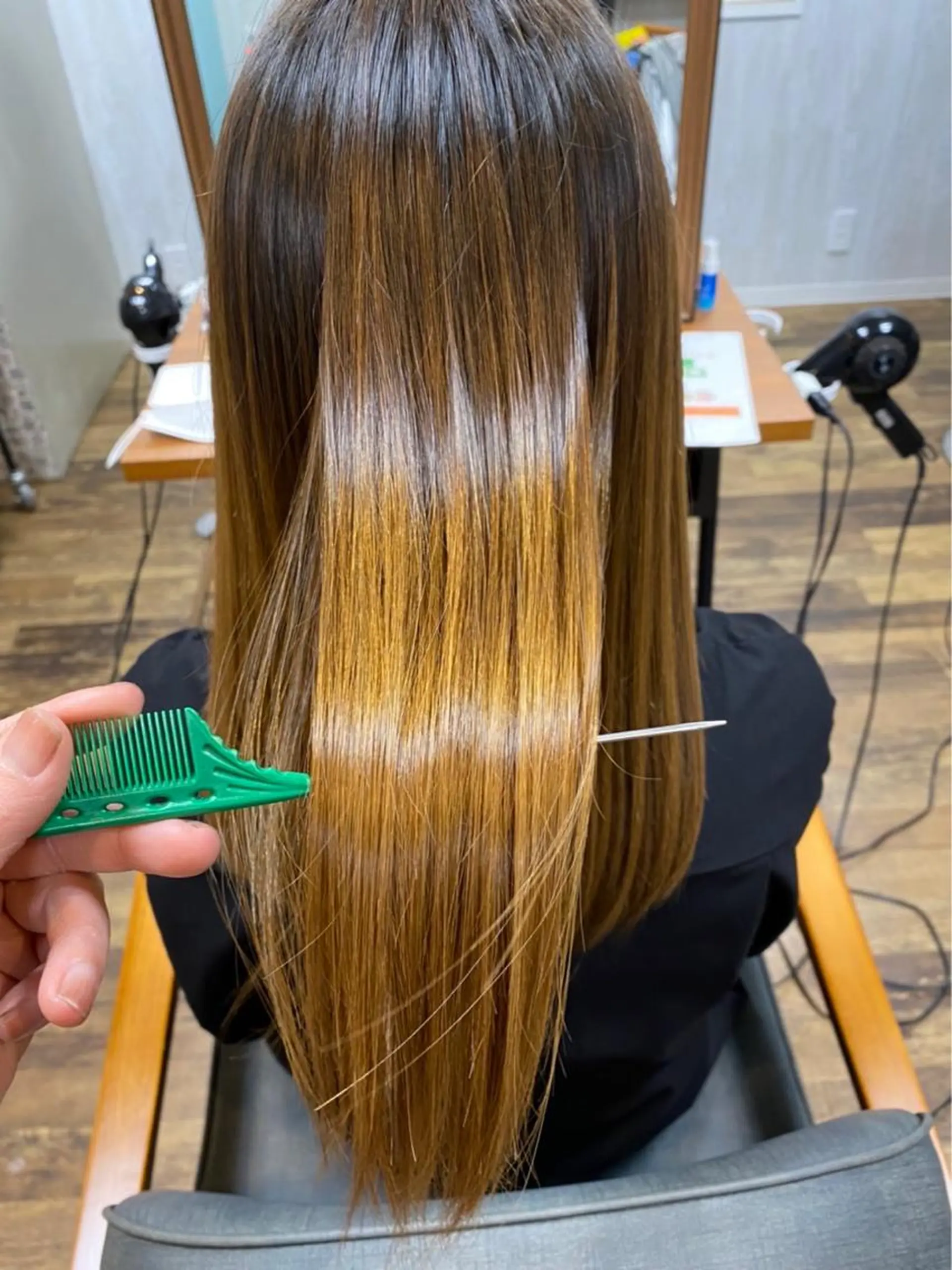 ロング カラー ブリーチ 髪質改善 TELA HAIR 瑞江店所属・髪質改善⭐️透明感 片塩のヘアスタイル