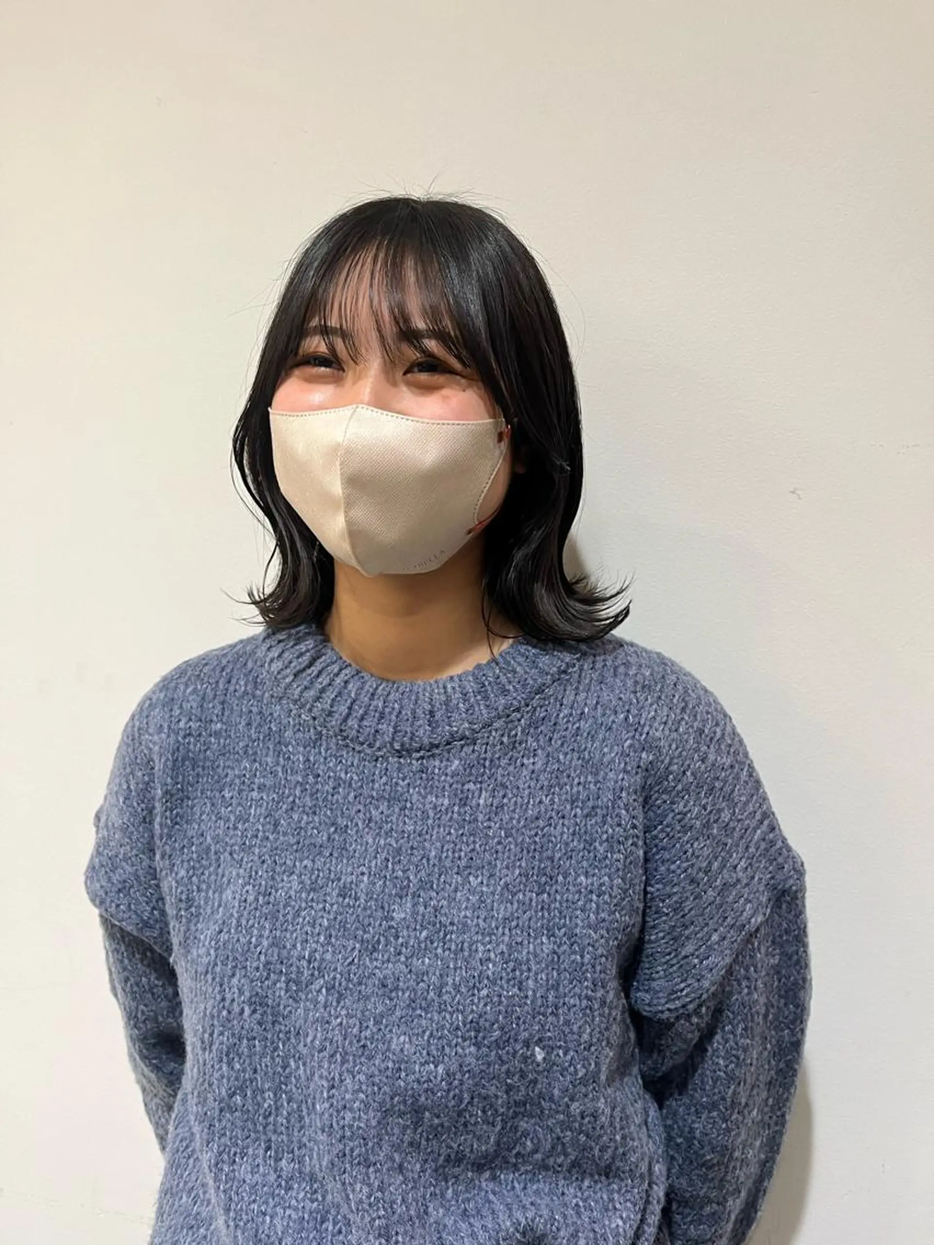 ミディアム ボブ くびれヘア 外ハネヘア 西崎 満里奈のヘアスタイル