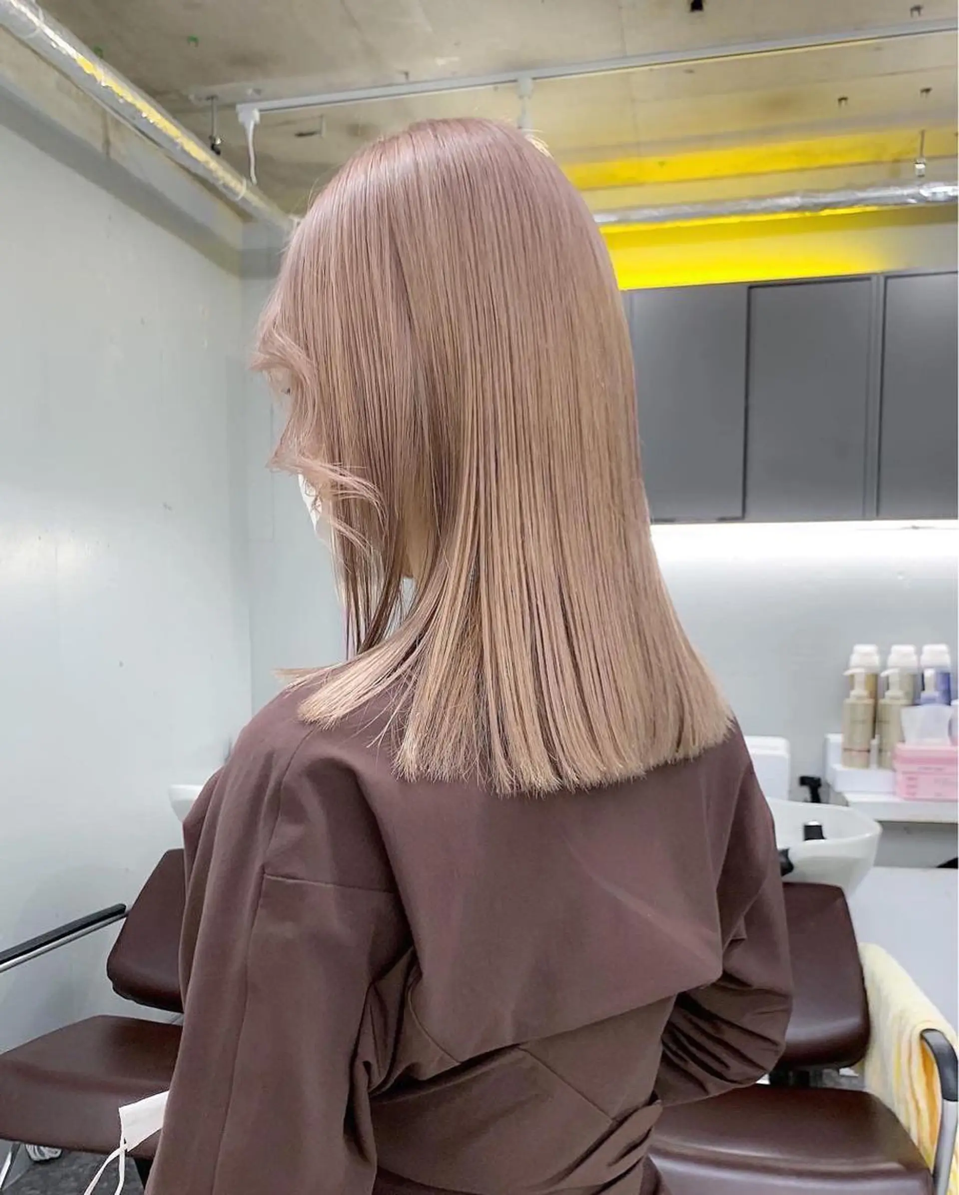 セミロング カラー ヘアアレンジ ブリーチ ダブルカラー 卒業式ヘアセット🎀 ヘアアレンジのヘアスタイル