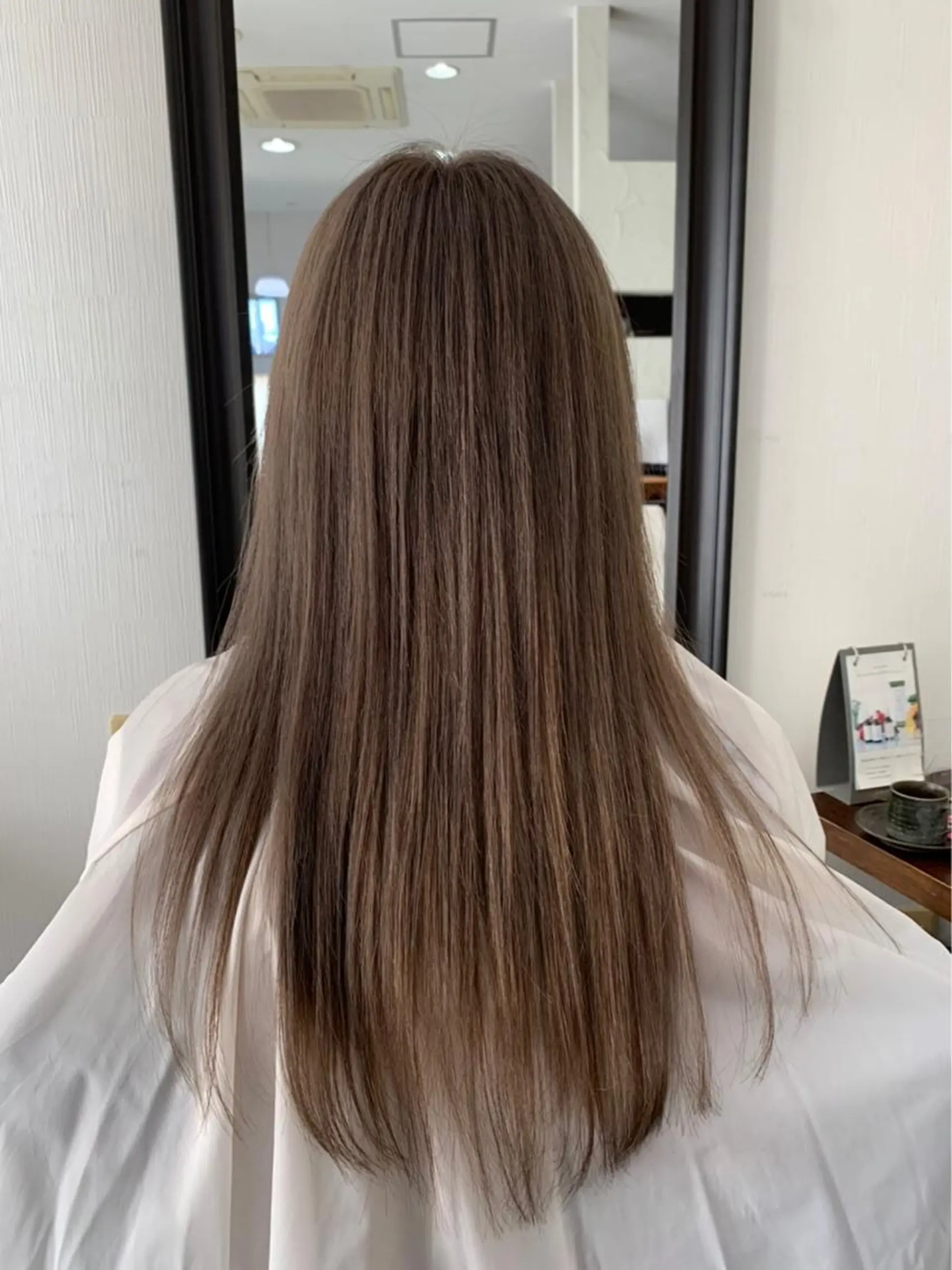 ロング カラー 阿久津 泰幸のヘアスタイル