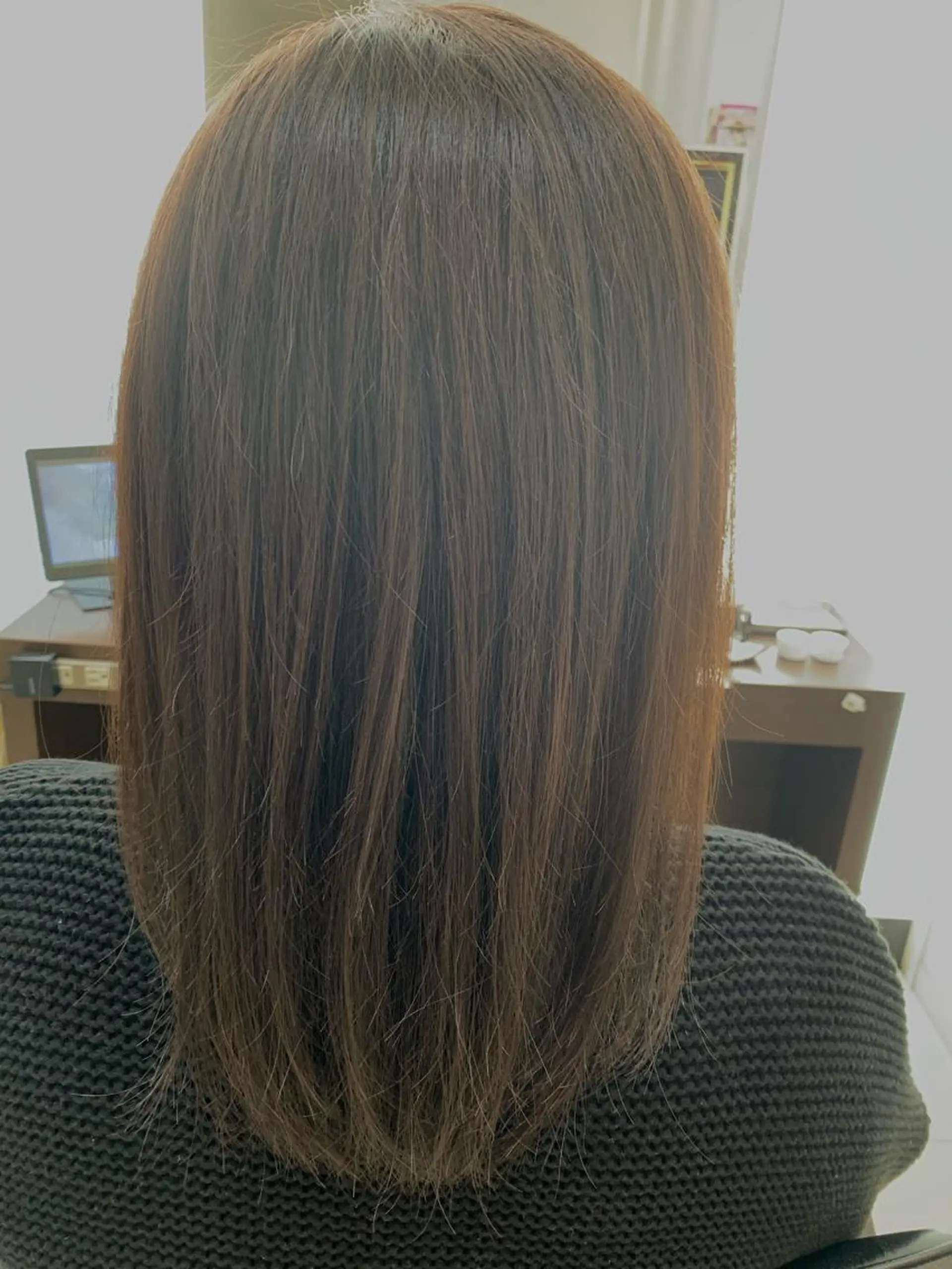 カラー グレージュ OPERA 赤塚のヘアスタイル