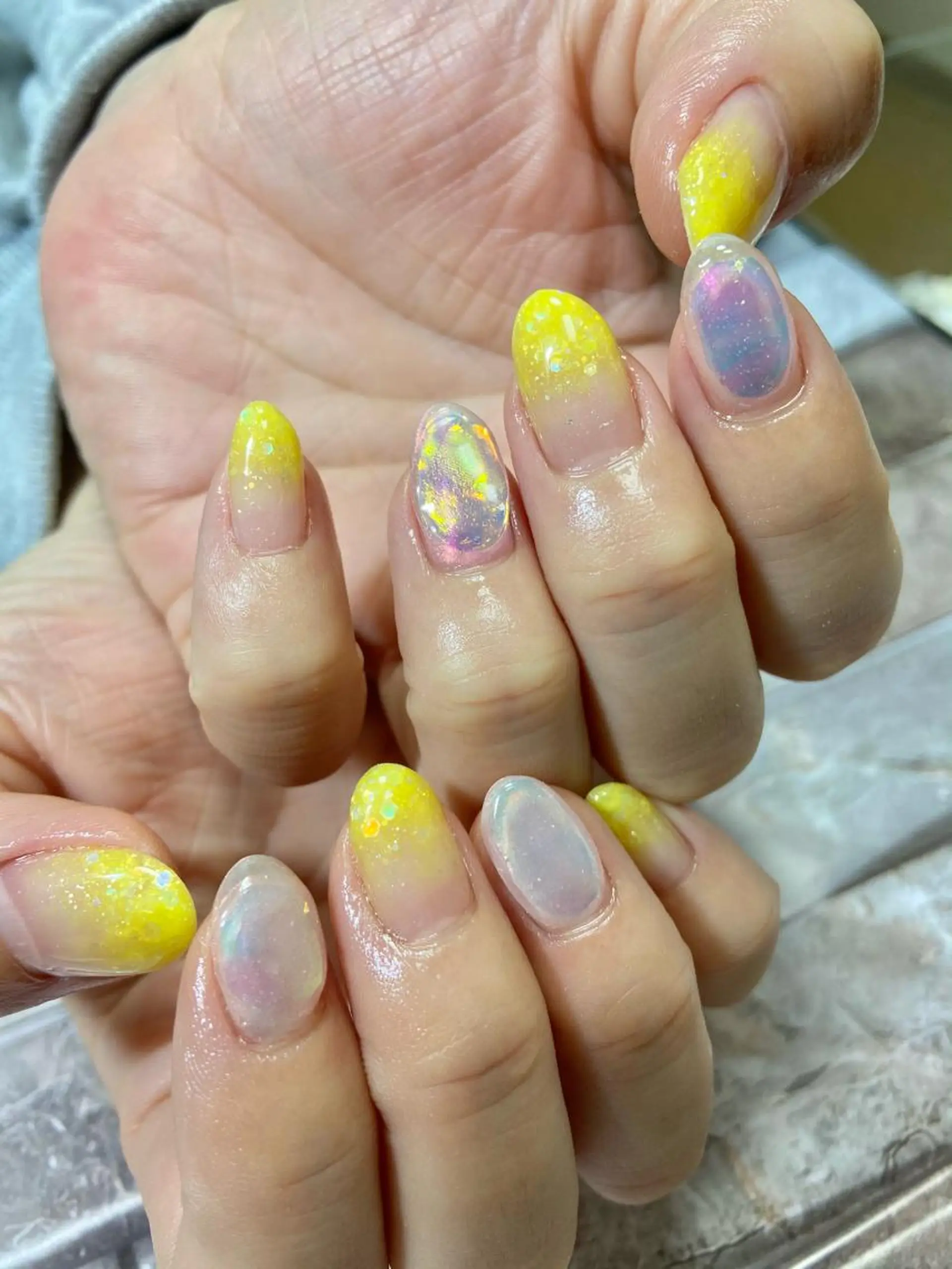 ネイル 氷ネイル・うるうるネイル ハンドネイル フットネイル Lokahi NAILのネイルデザイン