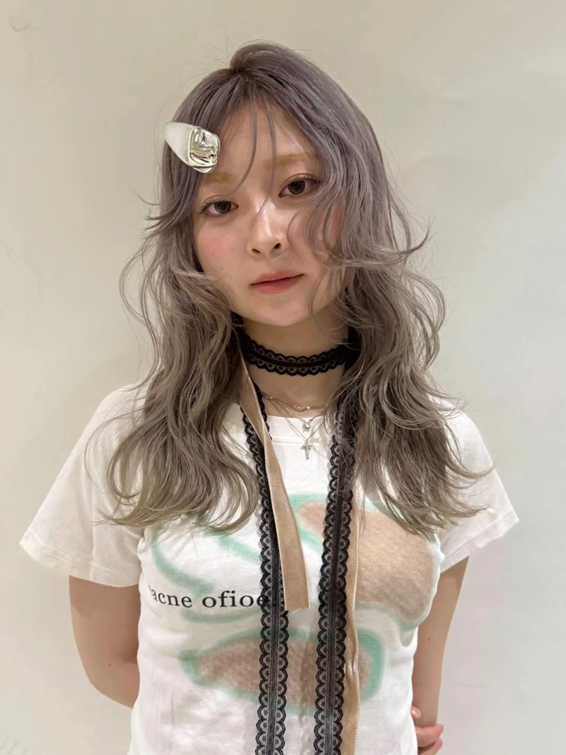 ロング カラー 透明感カラー グレージュ 福岡美容室Daisy hairのヘアスタイル