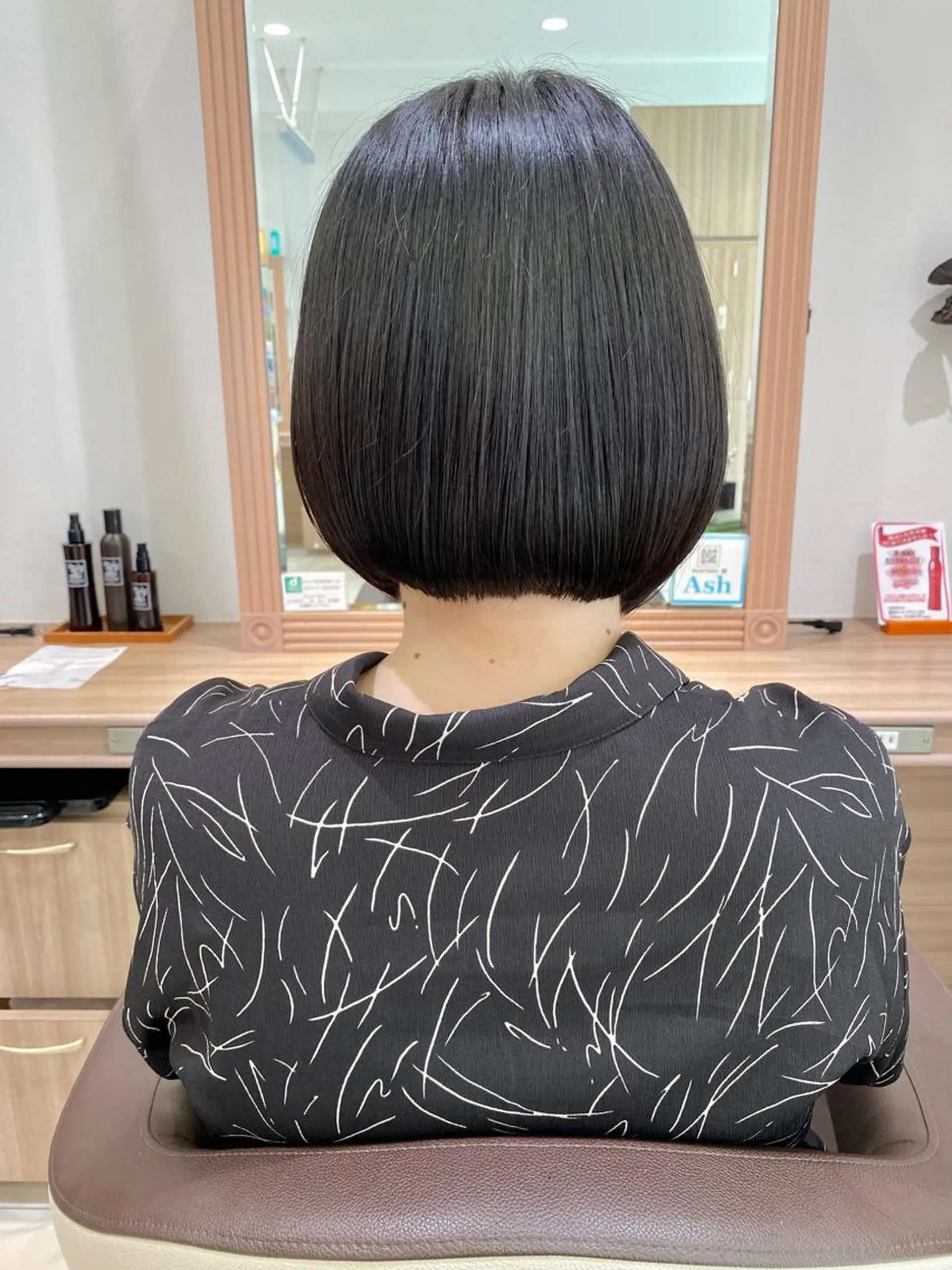 ショート ボブ トリートメント 酸熱トリートメント 寺内 紳悟のヘアスタイル