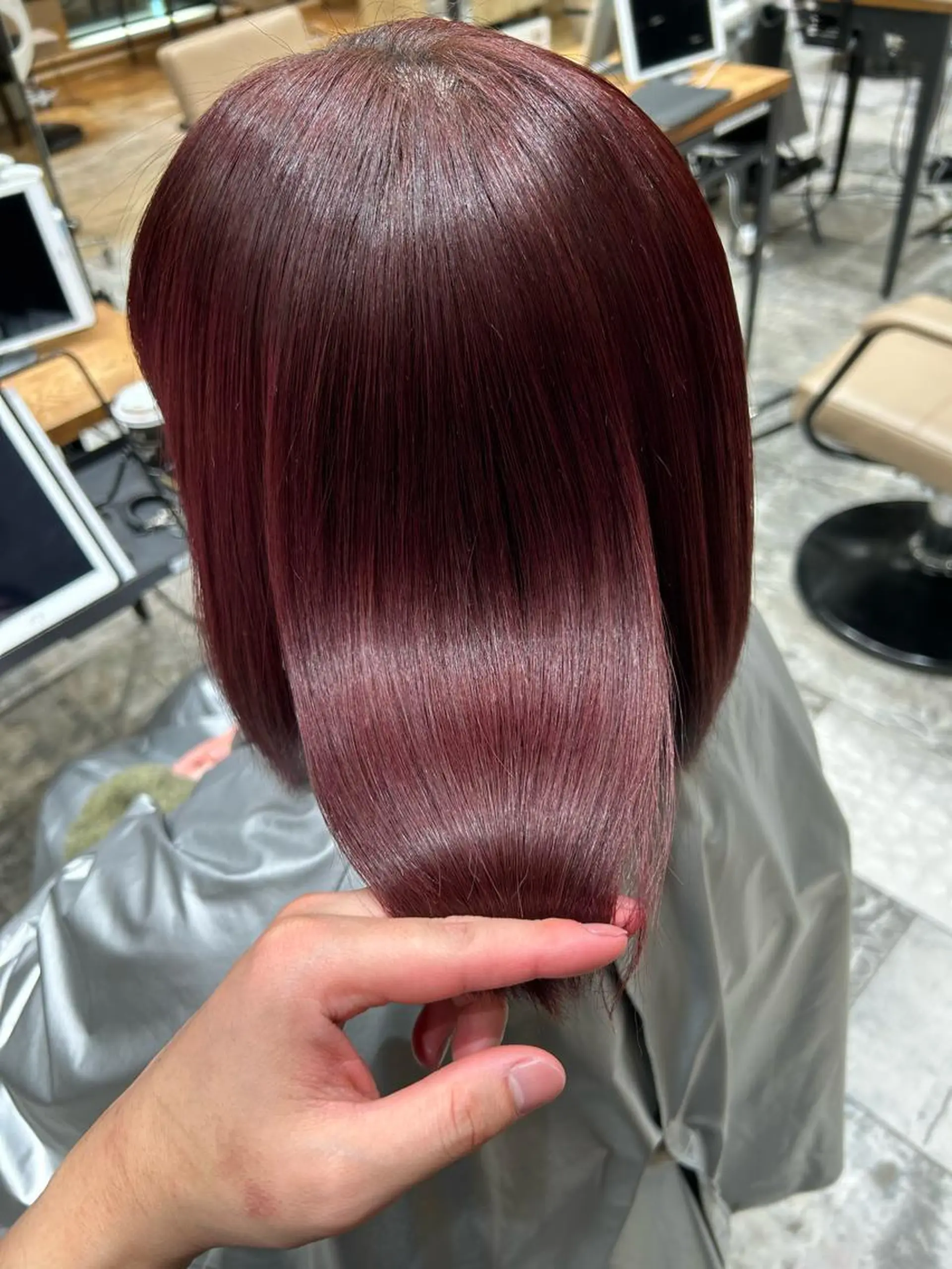 ミディアム カラー パーマ ブリーチ ケアブリーチ ダブルカラー イヤリングカラー ハイライトカラー カット ヘアカラー 縮毛矯正 トリートメント 新宿✨顔周りカット 韓国ヘア/坂本亜裟海のヘアスタイル