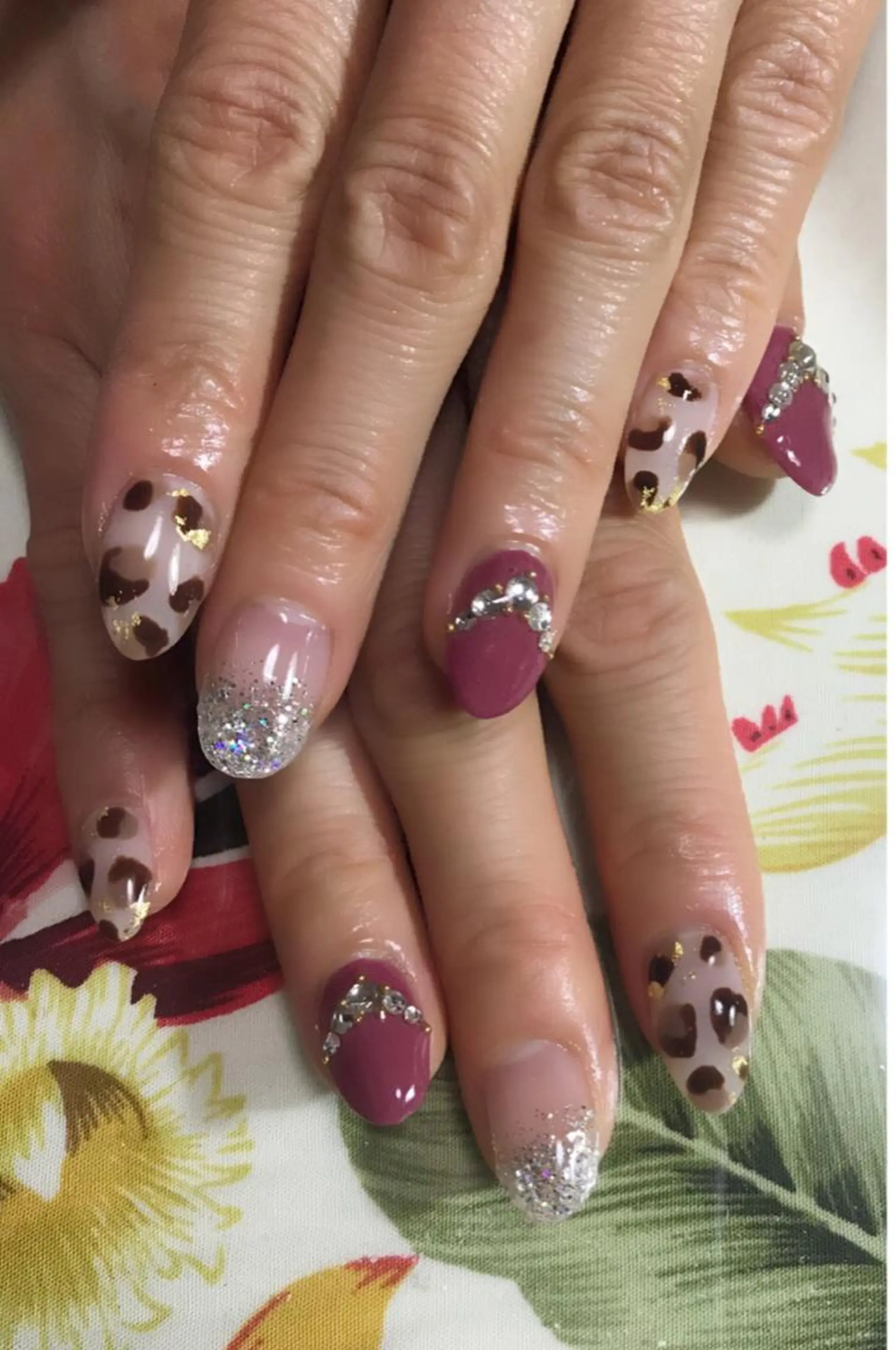 ネイル ハンドネイル NAIL Nutsのネイルデザイン