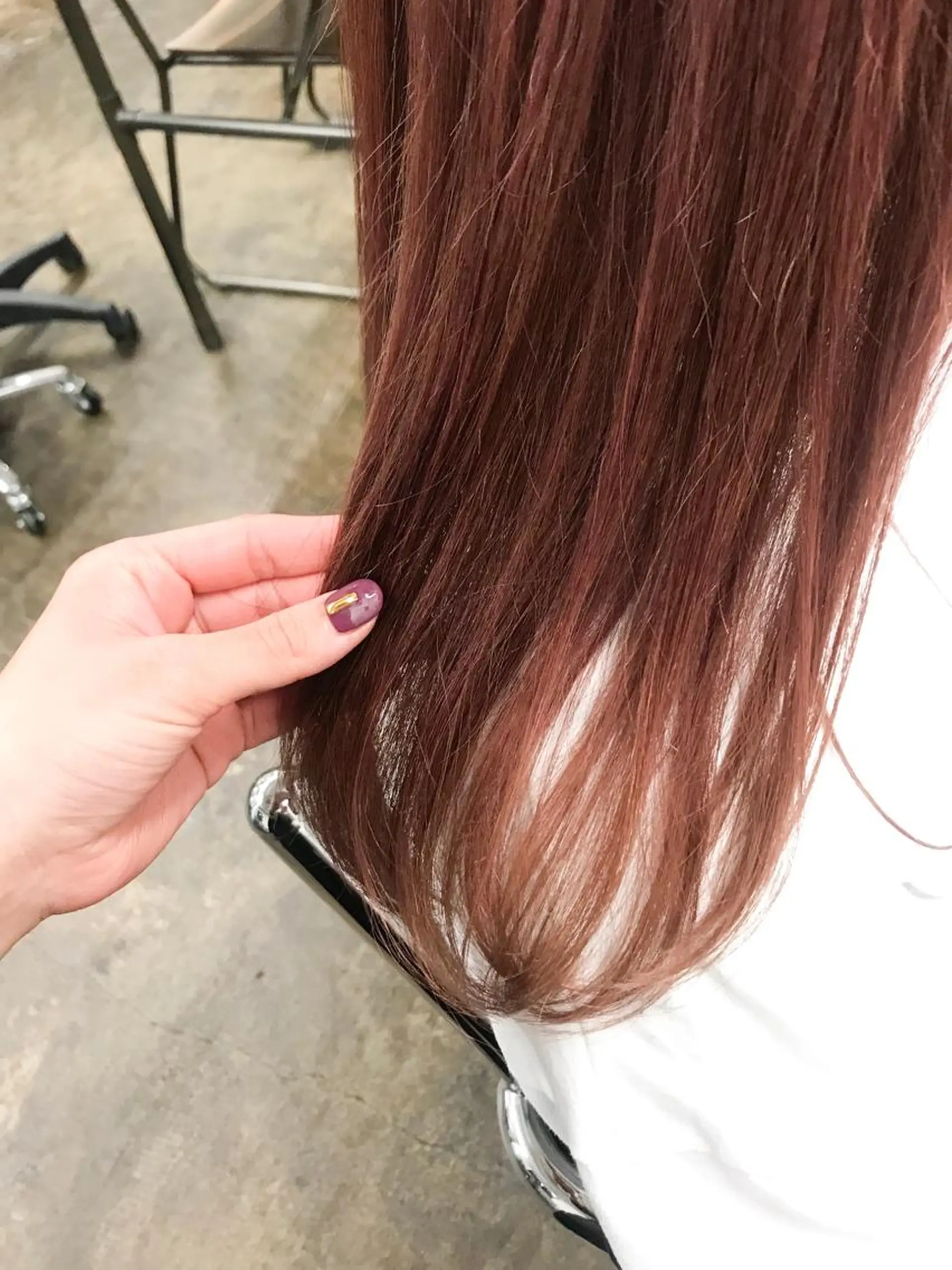 セミロング ダブルカラー　/ インナーカラーMiiのヘアスタイル