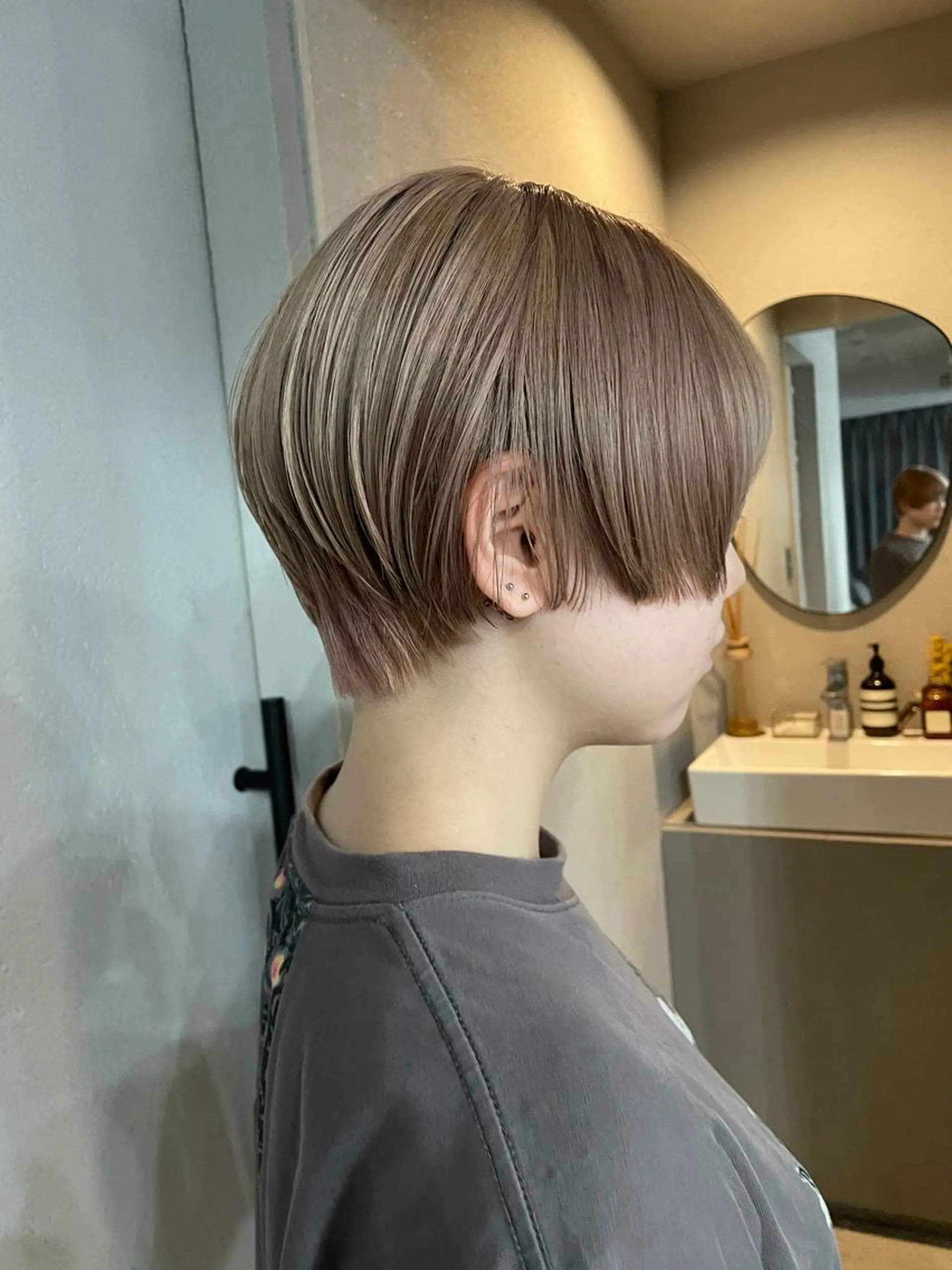 ショート カラー メンズ ベージュカラー ピンクカラー ピンクベージュ ヘアカラー 吉田一輝 外国人パーマのヘアスタイル