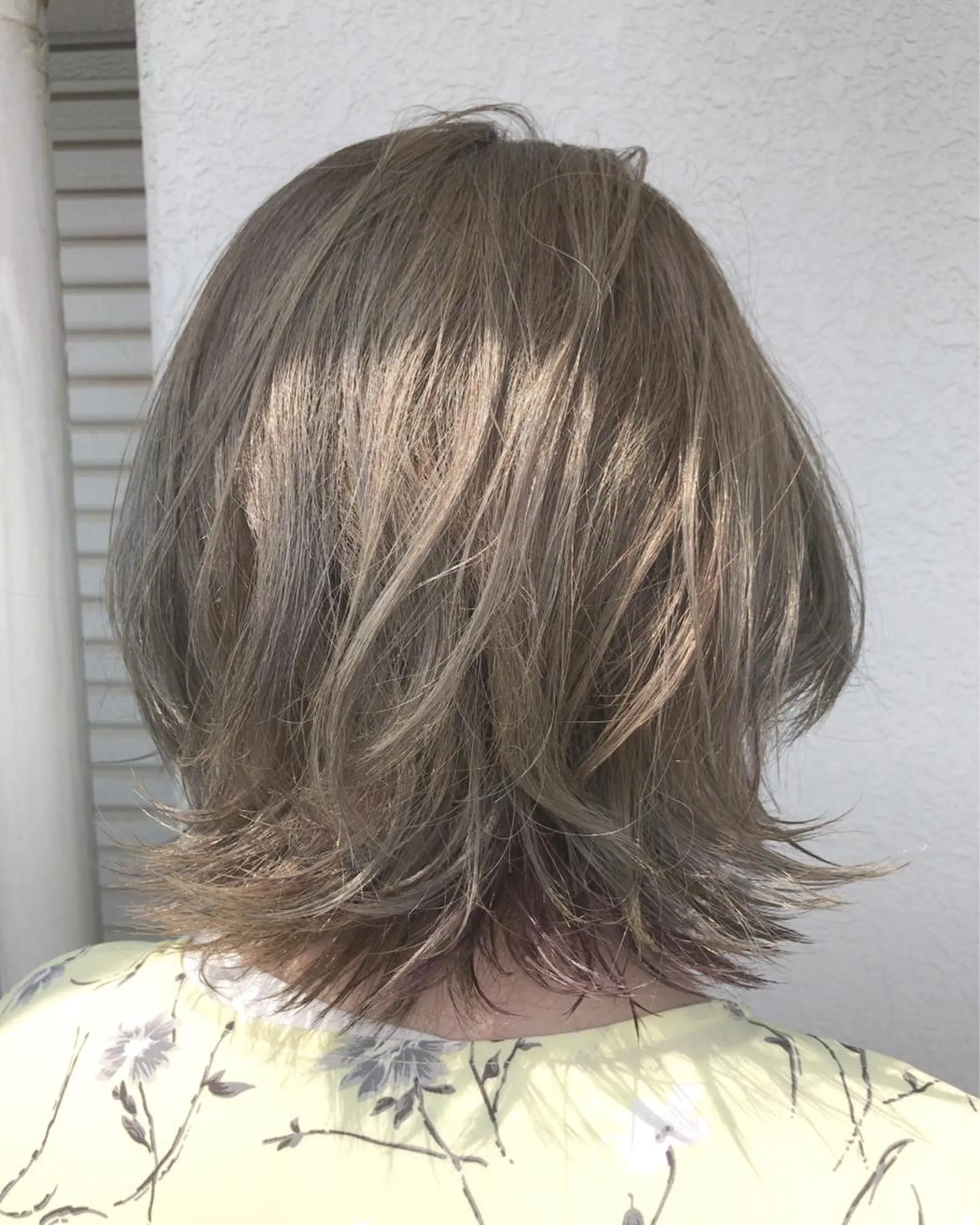ミディアム カラー レイヤーカット匠 イソザキノリユキのヘアスタイル