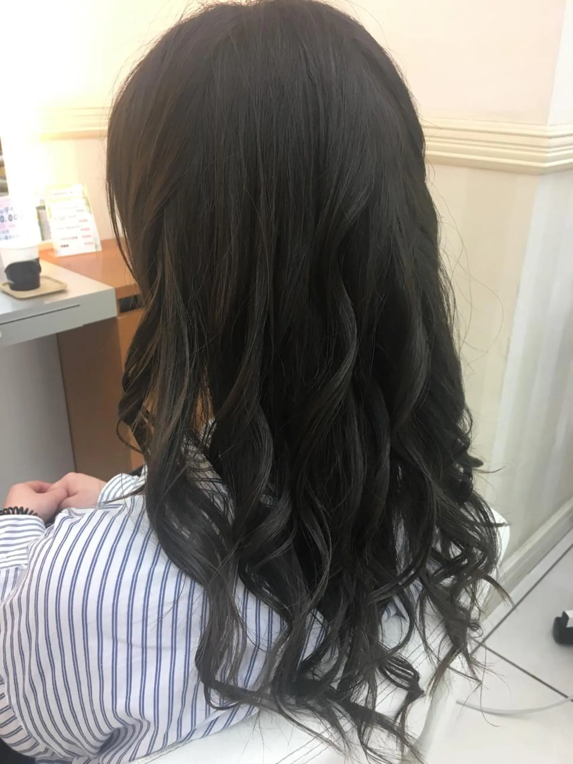 カラー アッシュ ブルーカラー ブルーアッシュ イルミナカラー 外国人風カラー 縮毛矯正 N° jillva ♦️川端裕司♦️のヘアスタイル