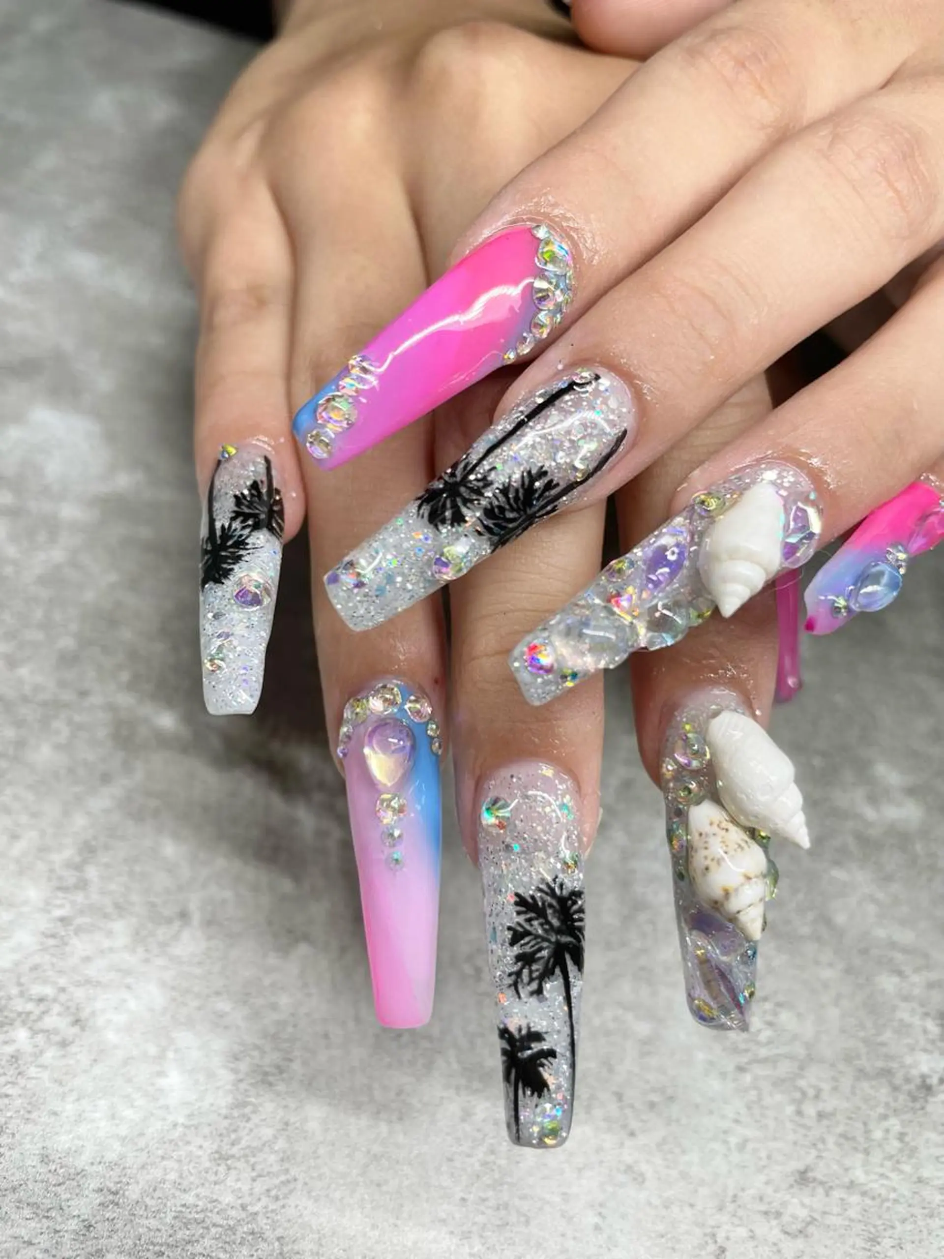 ネイル ロングネイル ハンドネイル Y's nailのネイルデザイン