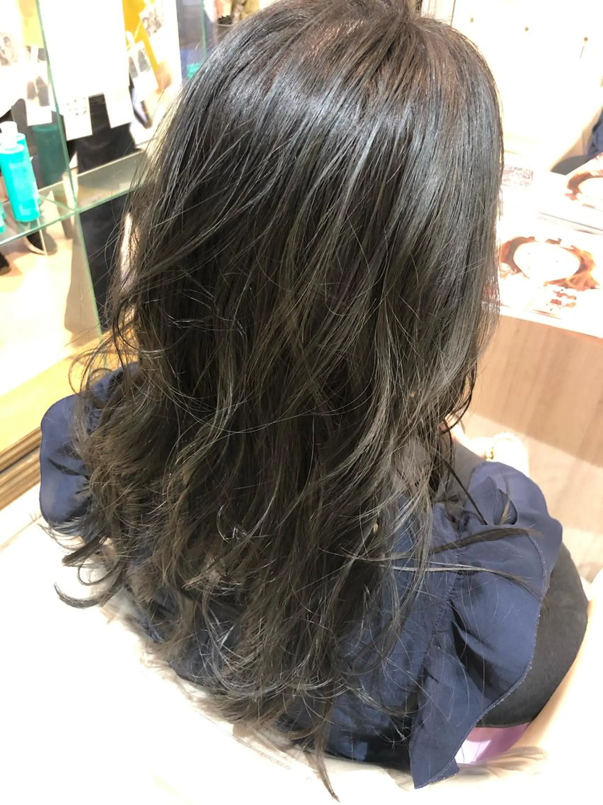 セミロング ヘアカラー トリートメント Dxxxx III所属・女性目線の大人 メンズ*Ayakaのヘアスタイル