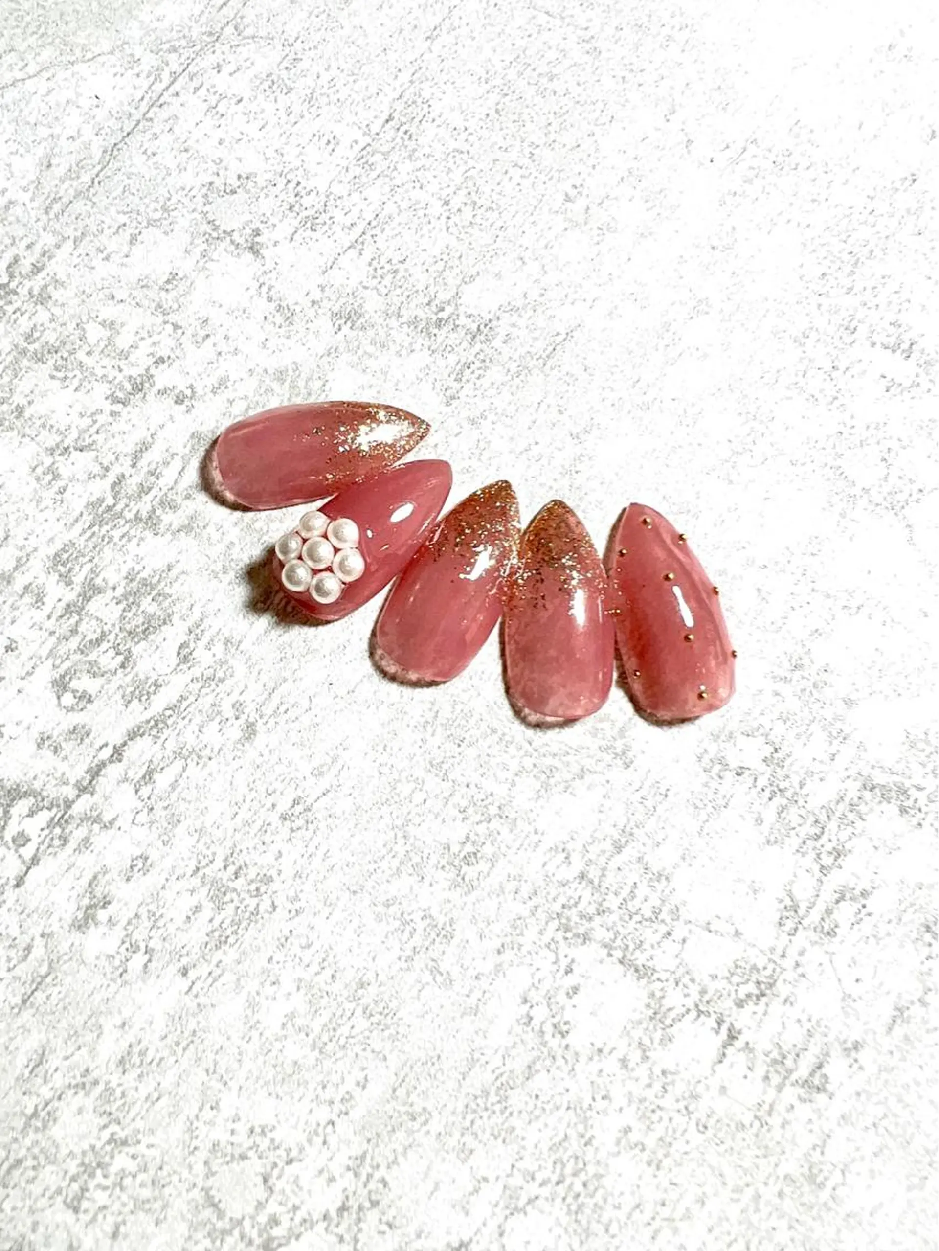 ネイル シンプルネイル 春ネイル メンズトータルビューティーwellnessMARCA所属・【メンズ美容】 三浦かえでのネイルデザイン