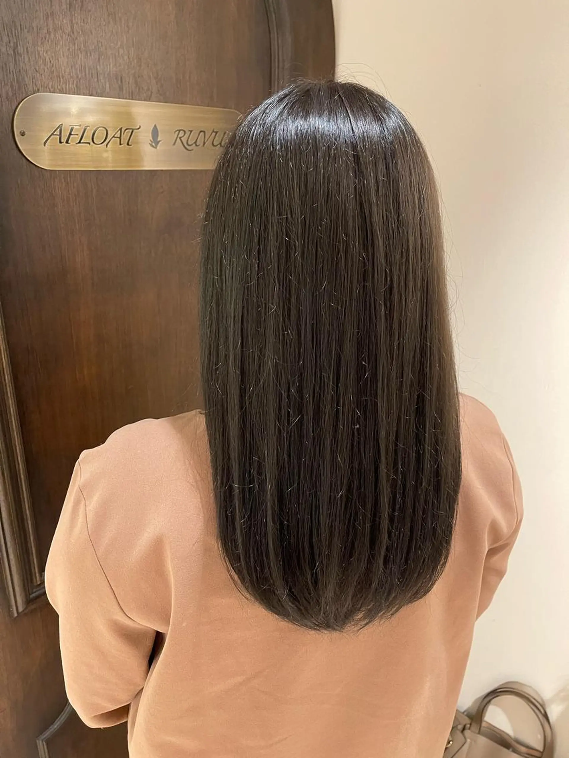 セミロング カラー ヘアアレンジ 必ず似合わせます/ レイヤー/石戸谷海斗のヘアスタイル