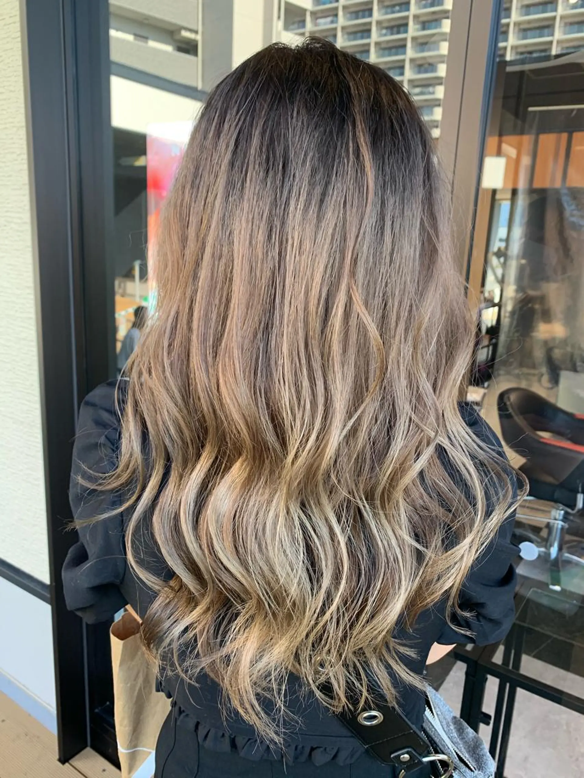 セミロング カラー メンズヘア特化 崎田 成人のヘアスタイル