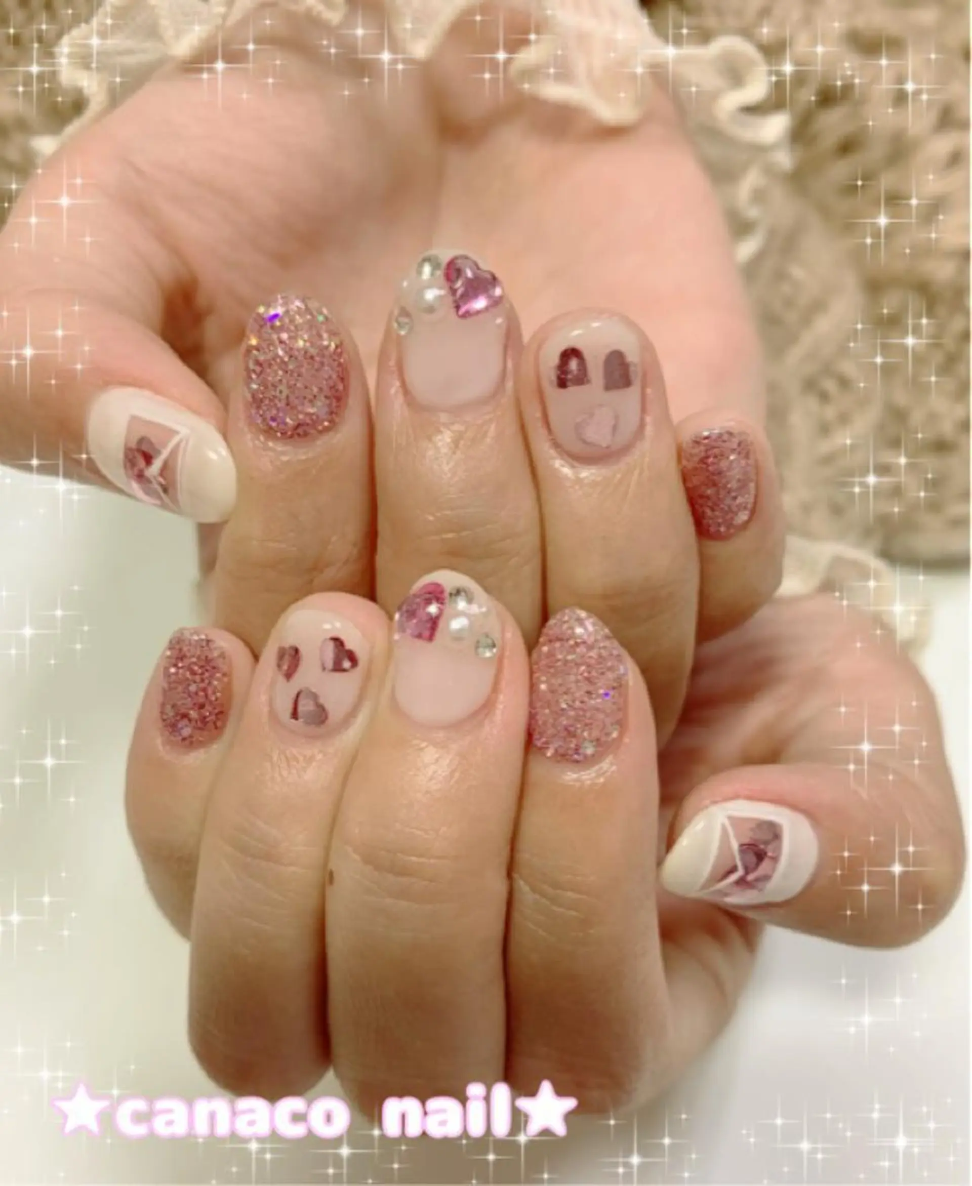 ネイル ハート ストーンネイル ハンドネイル ハンドケア Felice所属・ベテランネイル cnc  nailのネイルデザイン