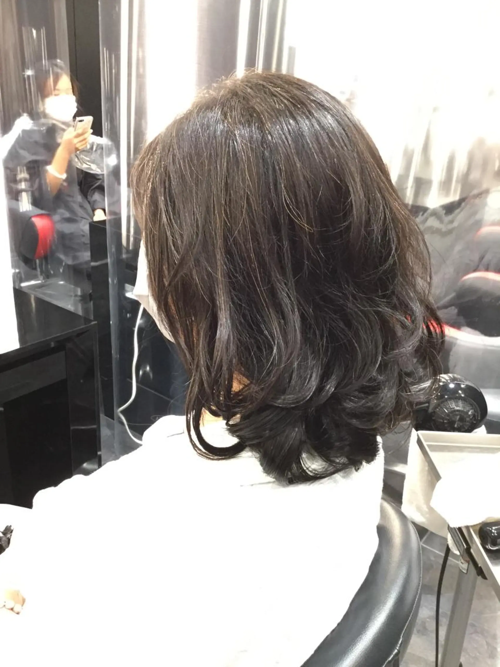 ミディアム パーマ Annon プライベートサロンのヘアスタイル