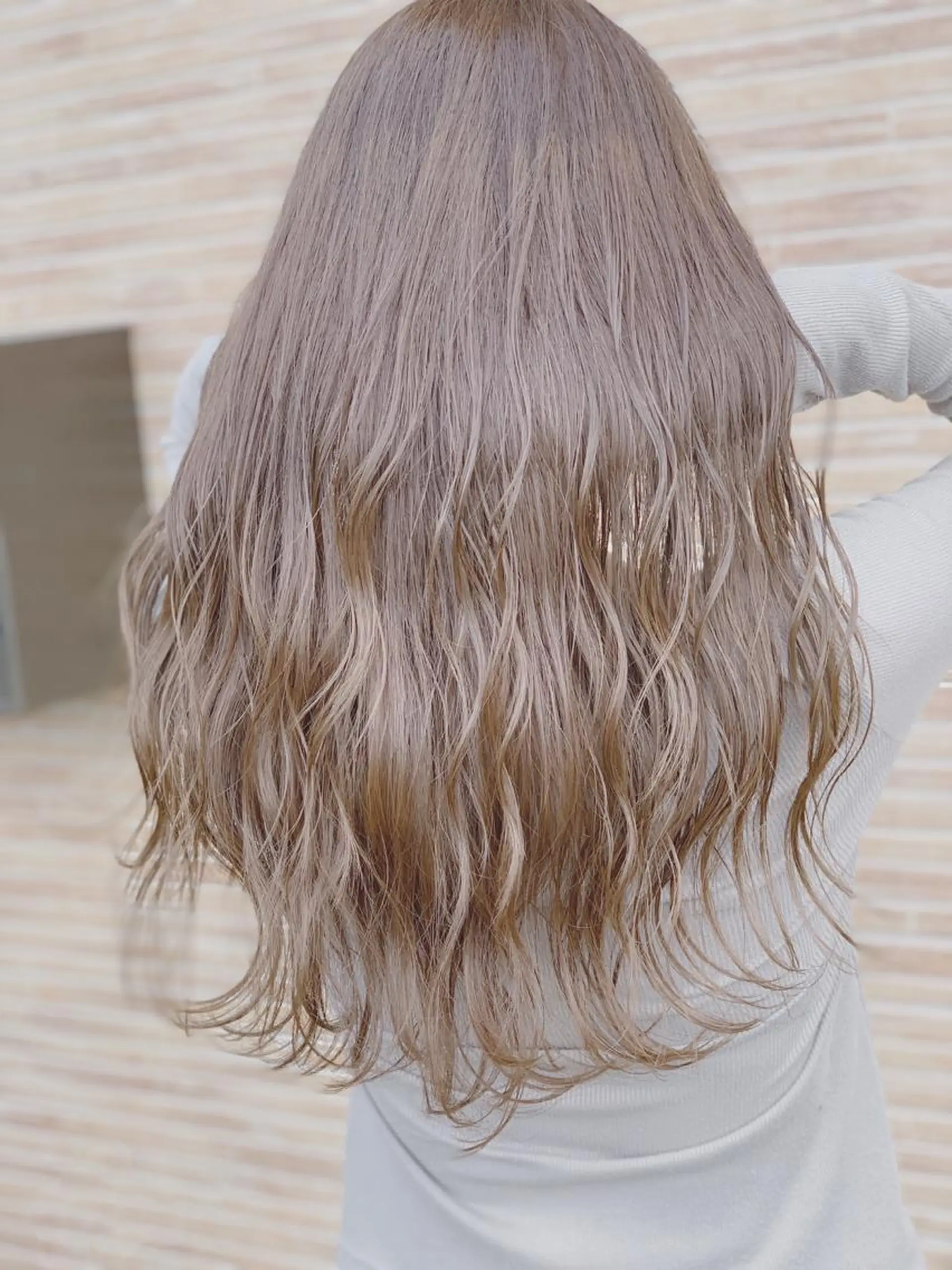 ロング ank classic hair【アンククラシックヘアー】所属・バレイヤージュ ハイライト　齋藤祐哉のヘアスタイル