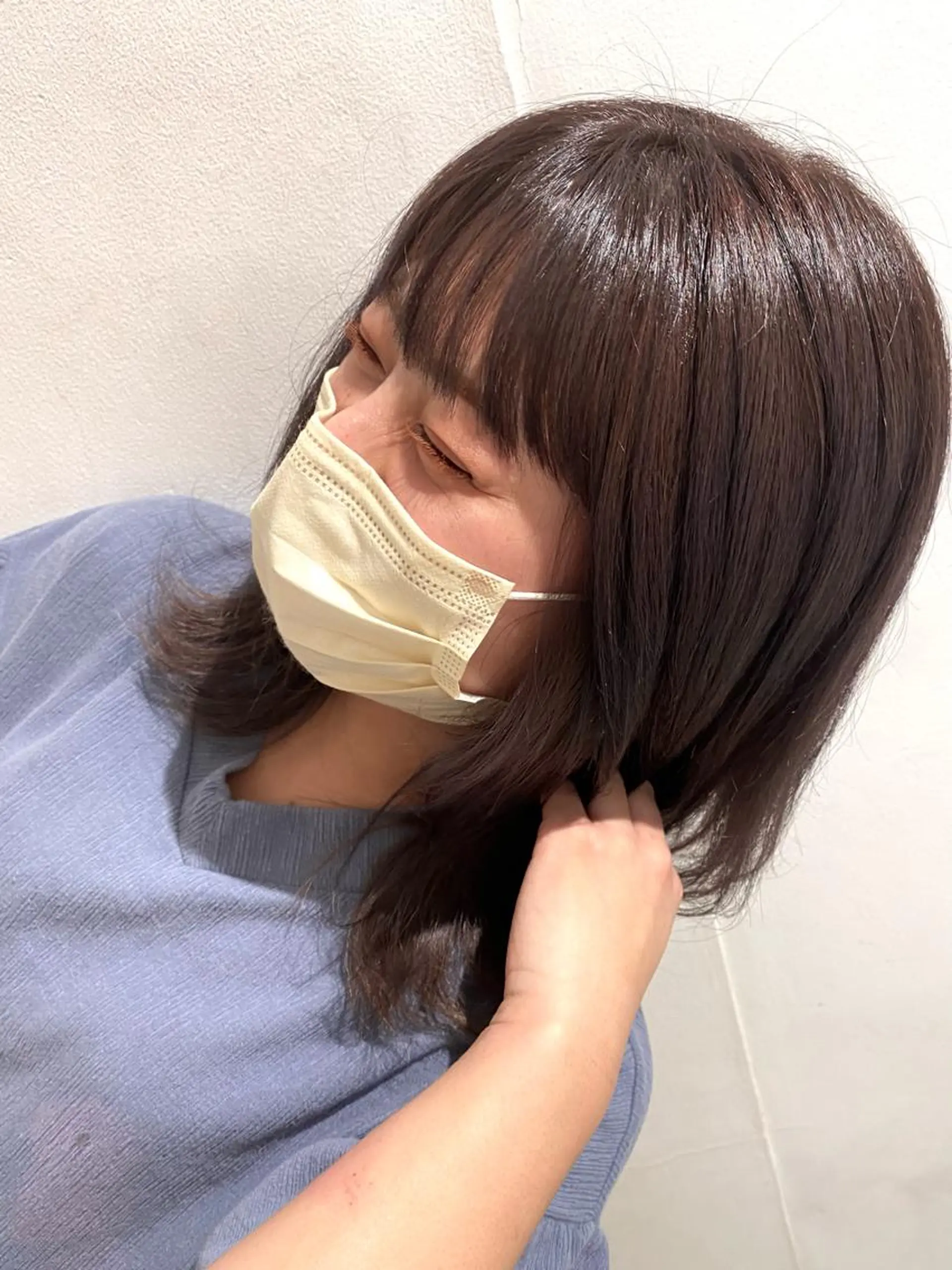 セミロング カラー アディクシーカラー 透明感カラー ✨くびれスタイル✨️ 戸嶋穂乃香のヘアスタイル