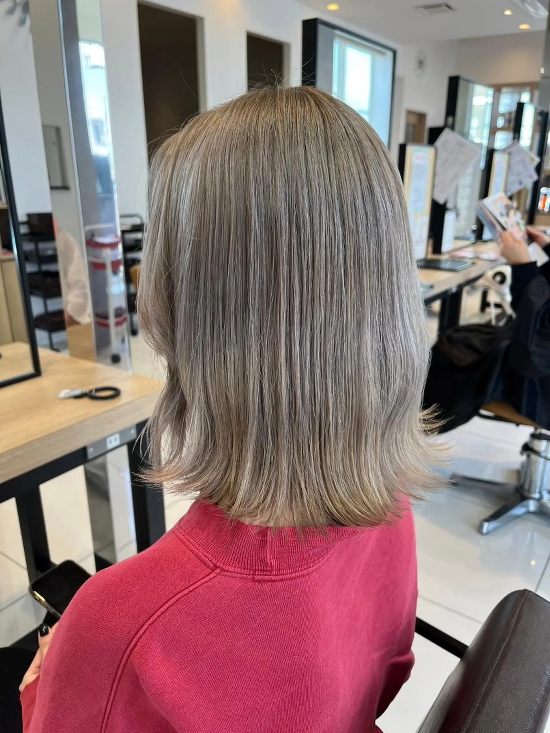 ミディアム ルクール柏崎店　亀山 由樹のヘアスタイル