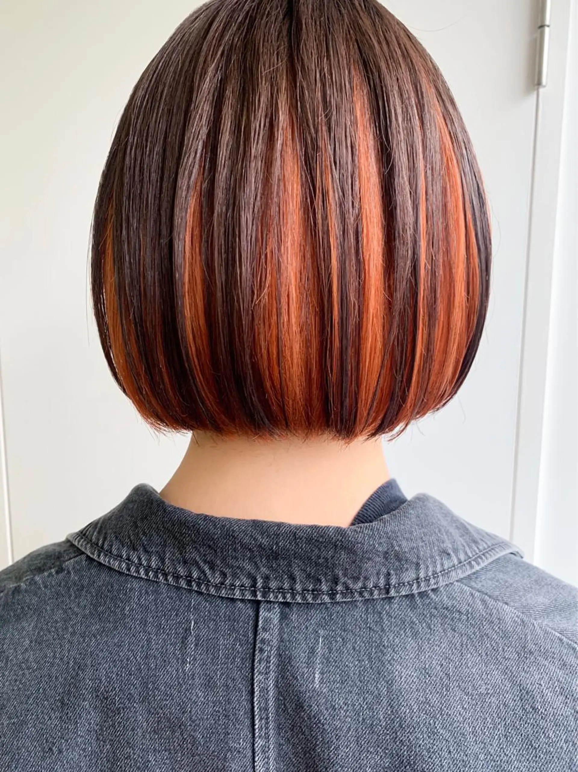 ショート nuu所属・💜ショート💜 ウルフ、ボブ二色亜美のヘアスタイル