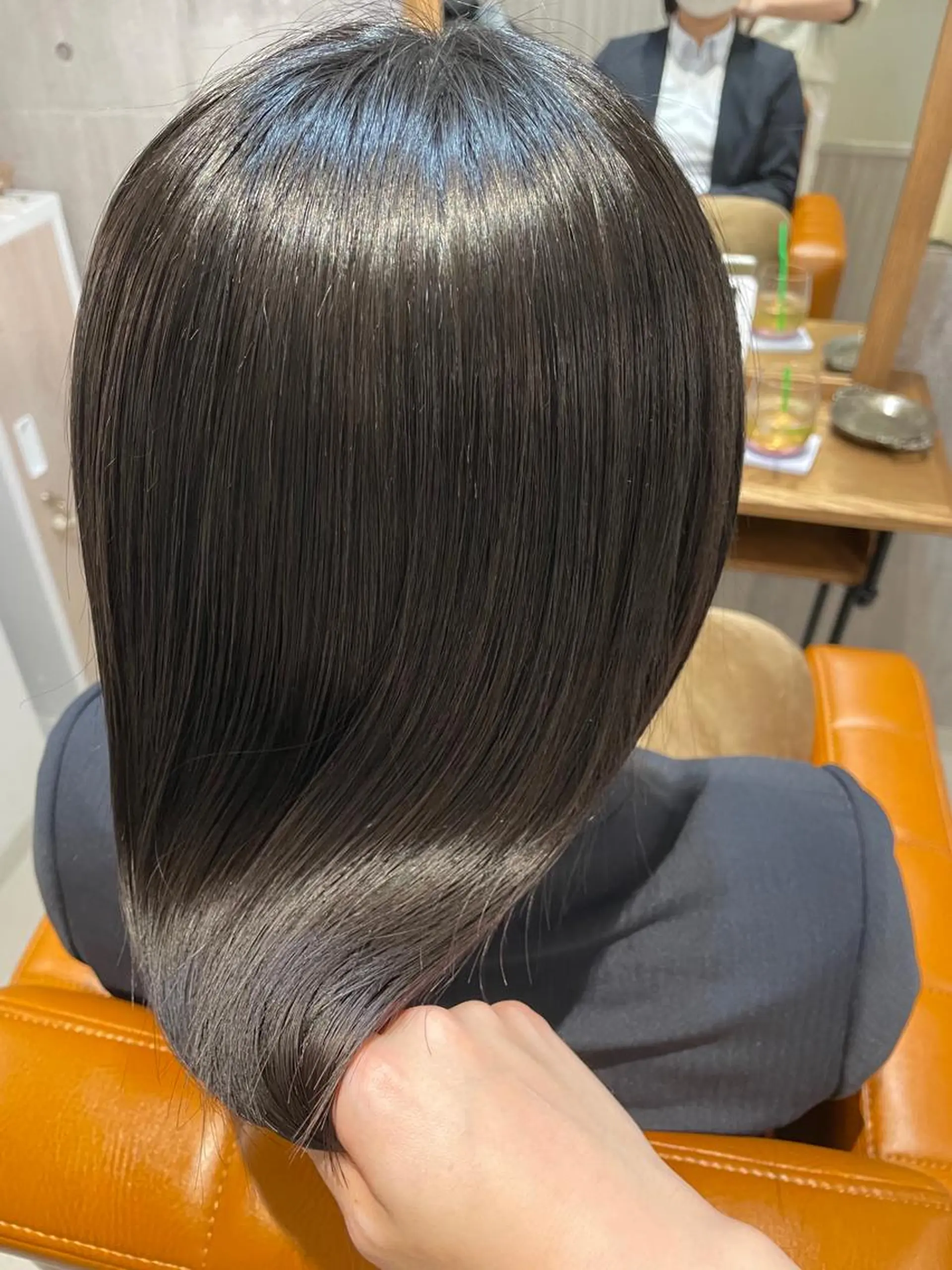 ミディアム カット 縮毛矯正 トリートメント 小松崎 結花のヘアスタイル