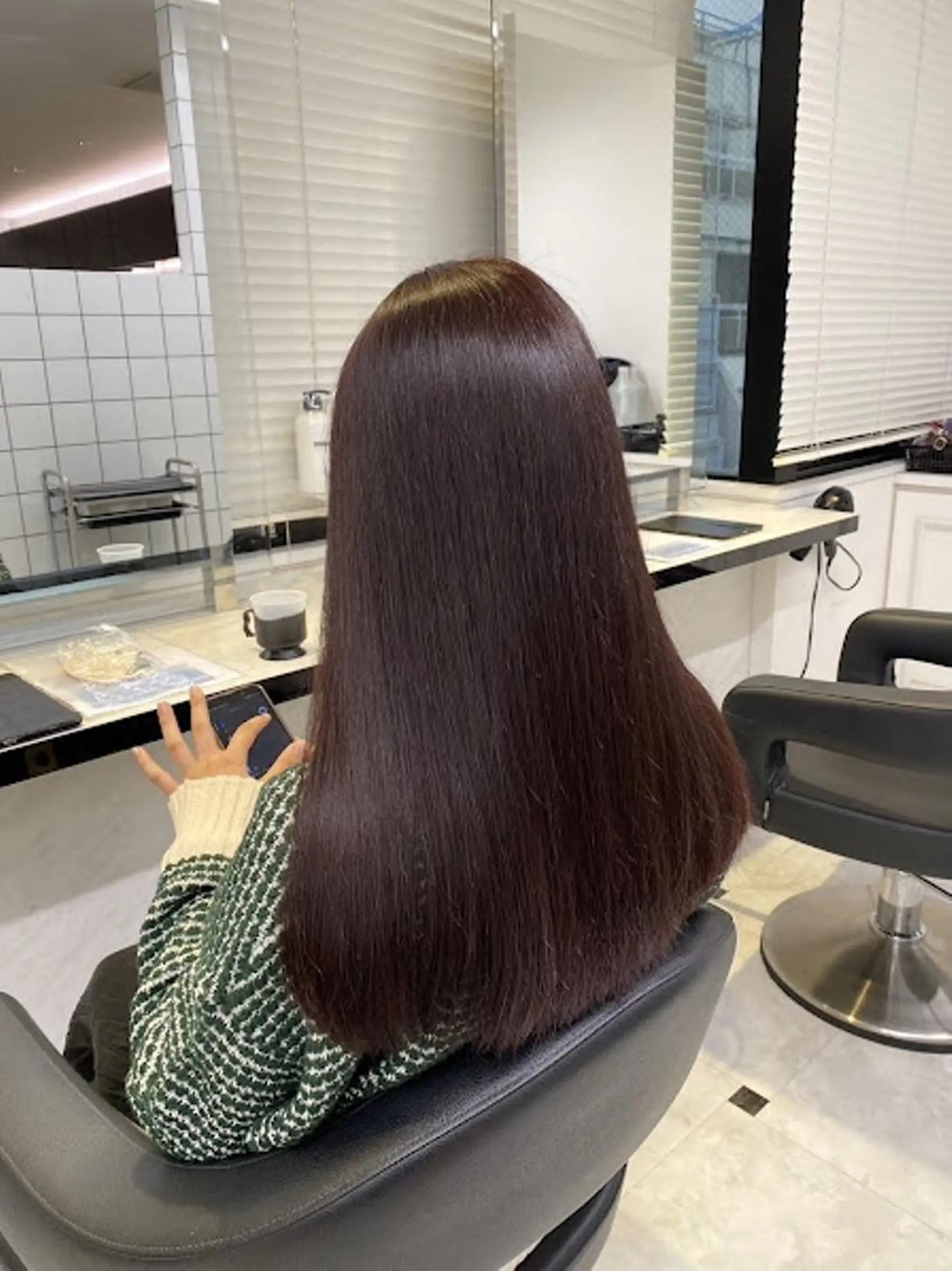 カラー 🪞official FRUITS渋谷🩰のヘアスタイル