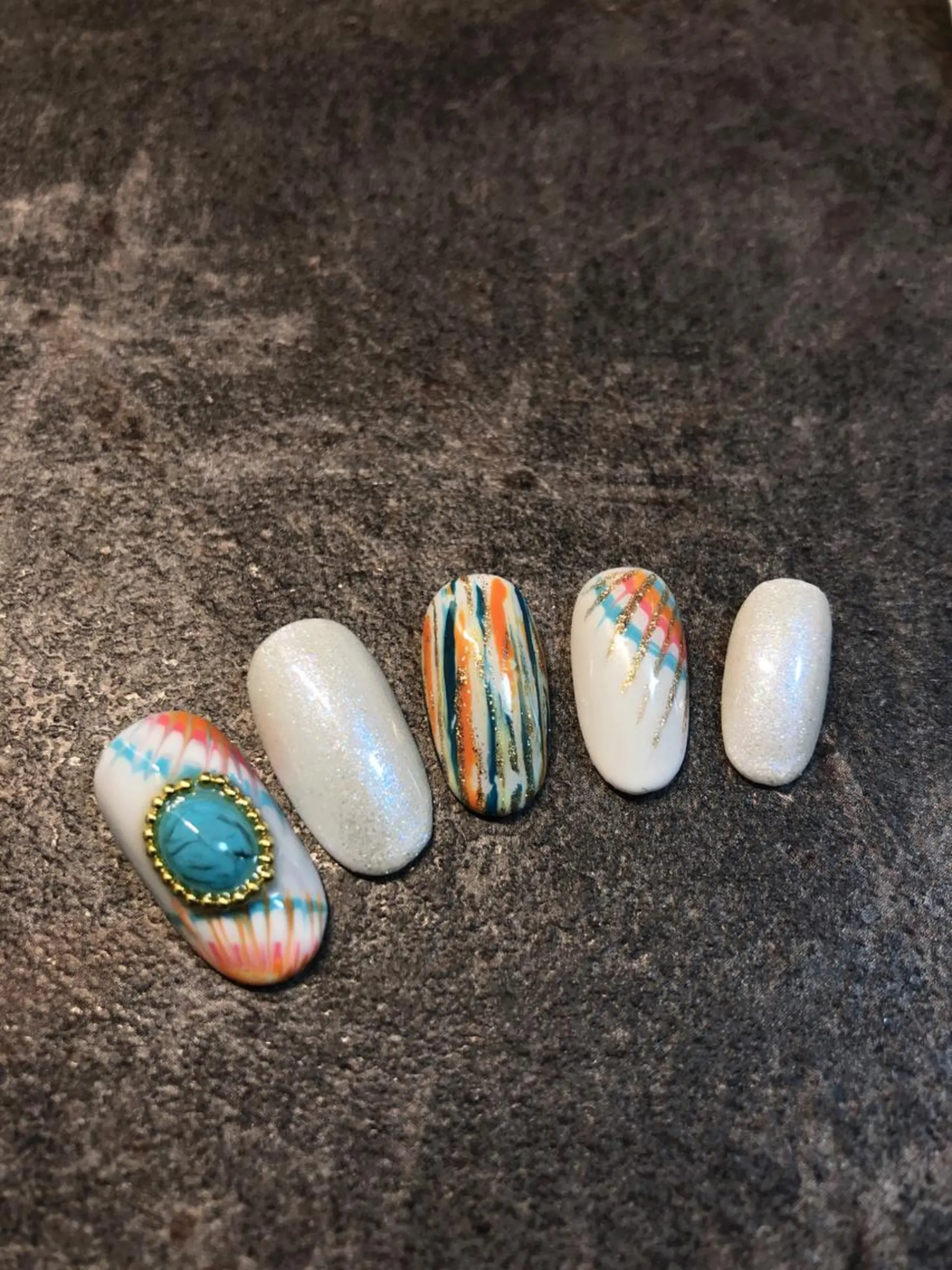 ネイル ハンドネイル 宮本 百合子のネイルデザイン