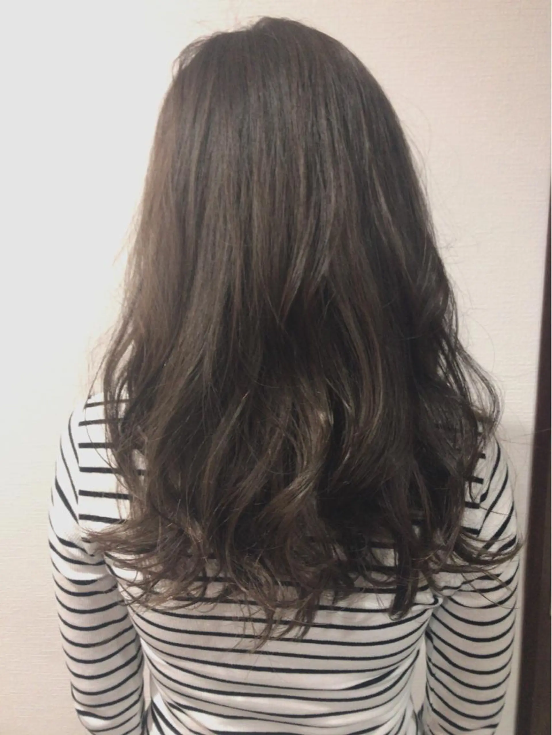 ミディアム カラー レイヤーカット匠 イソザキノリユキのヘアスタイル