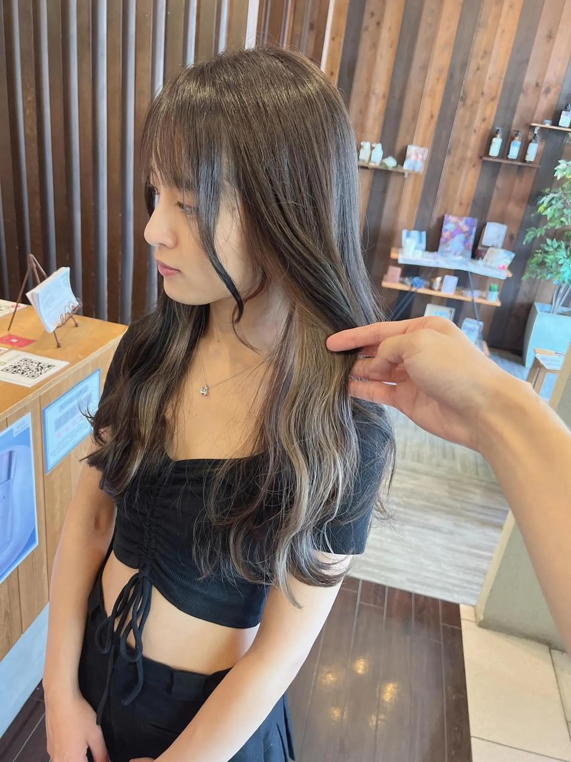 ロング カラー ヘアカラー トリートメント 具志 正太のヘアスタイル