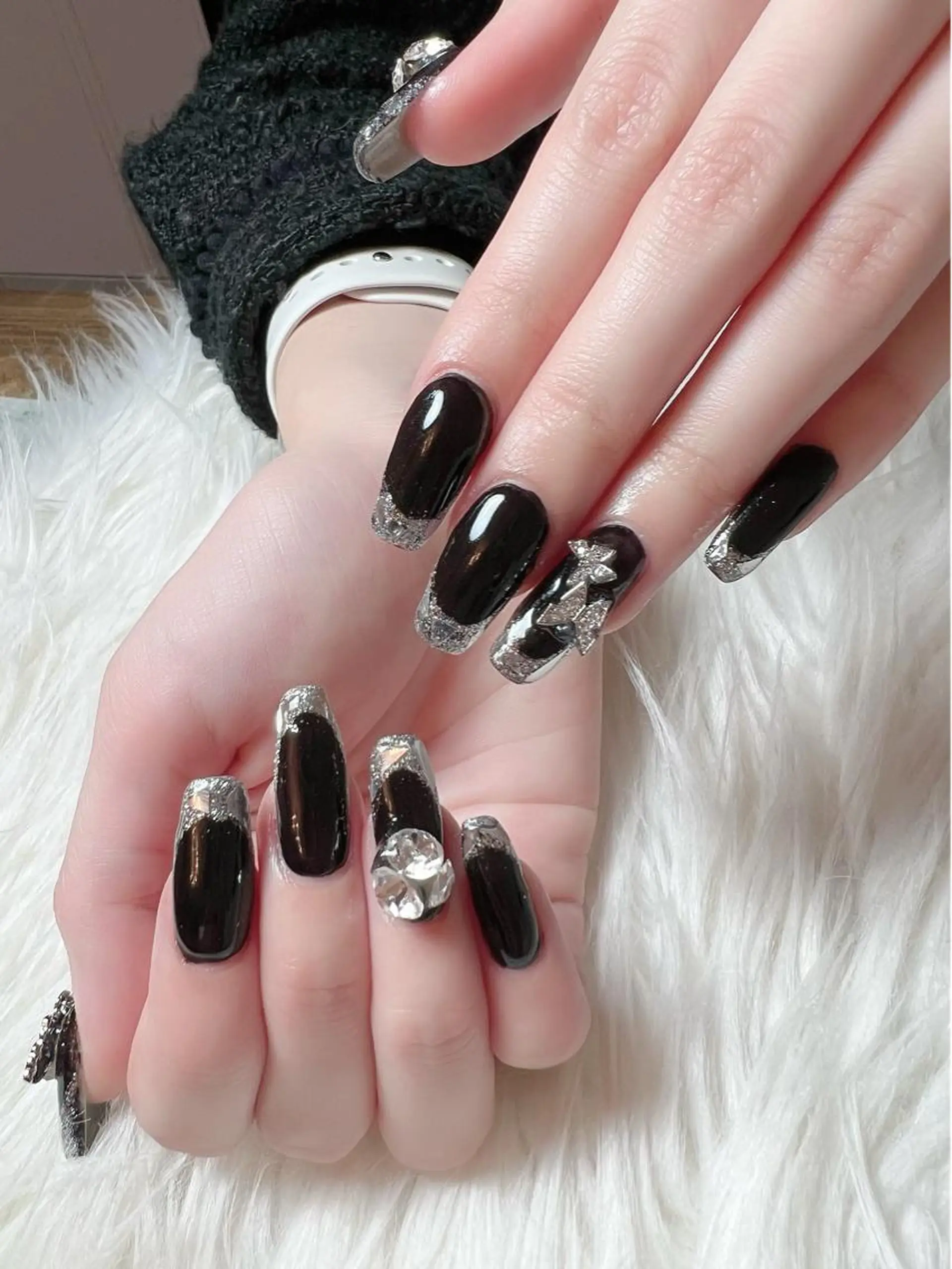 ネイル フレンチネイル ガラスフレンチ ハンドネイル シェヌネイル JURAのネイルデザイン