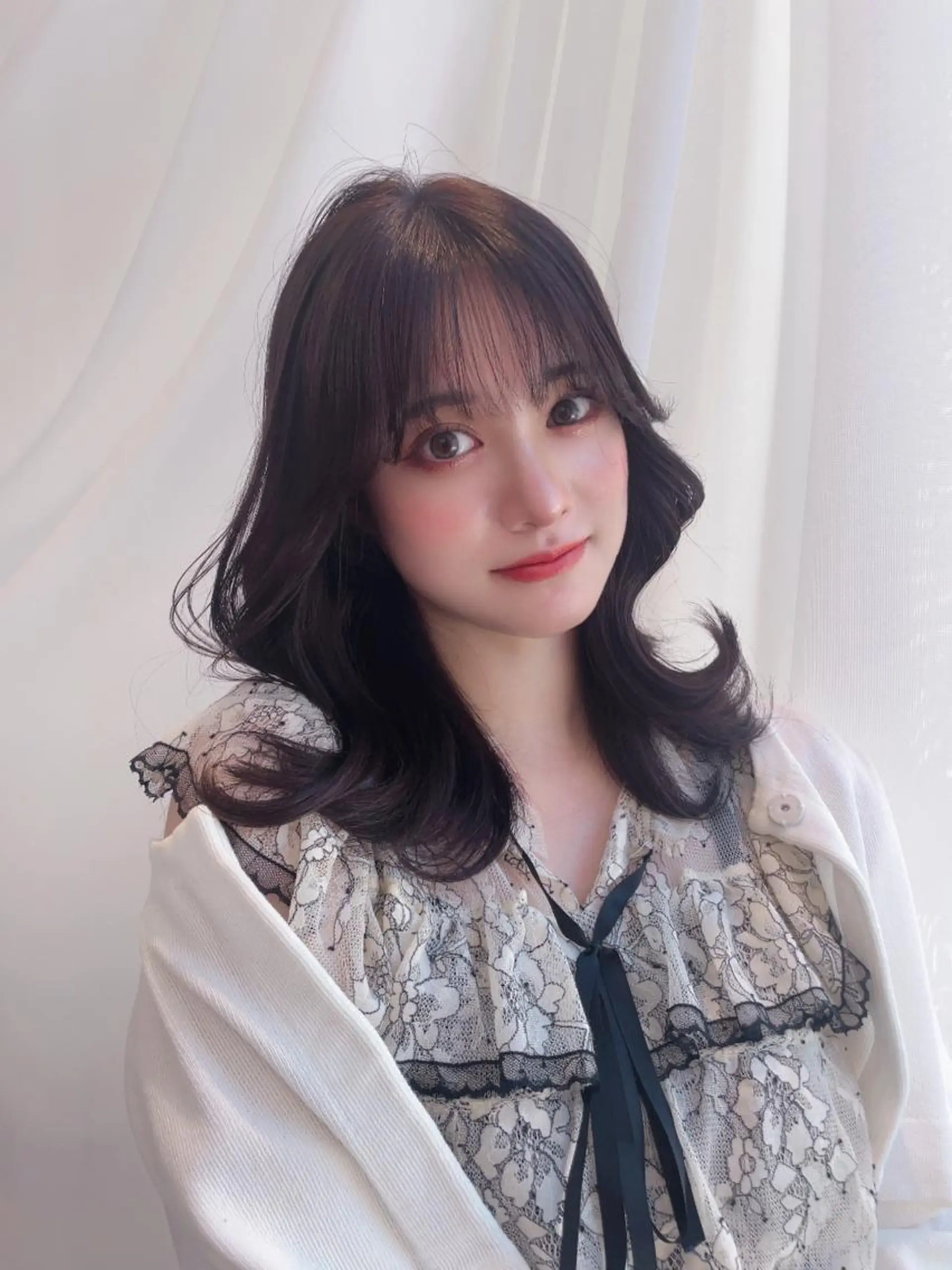 ミディアム カラー ヘアアレンジ Toiro所属・🤎小顔レイヤー /ベージュ🤎友香のヘアスタイル